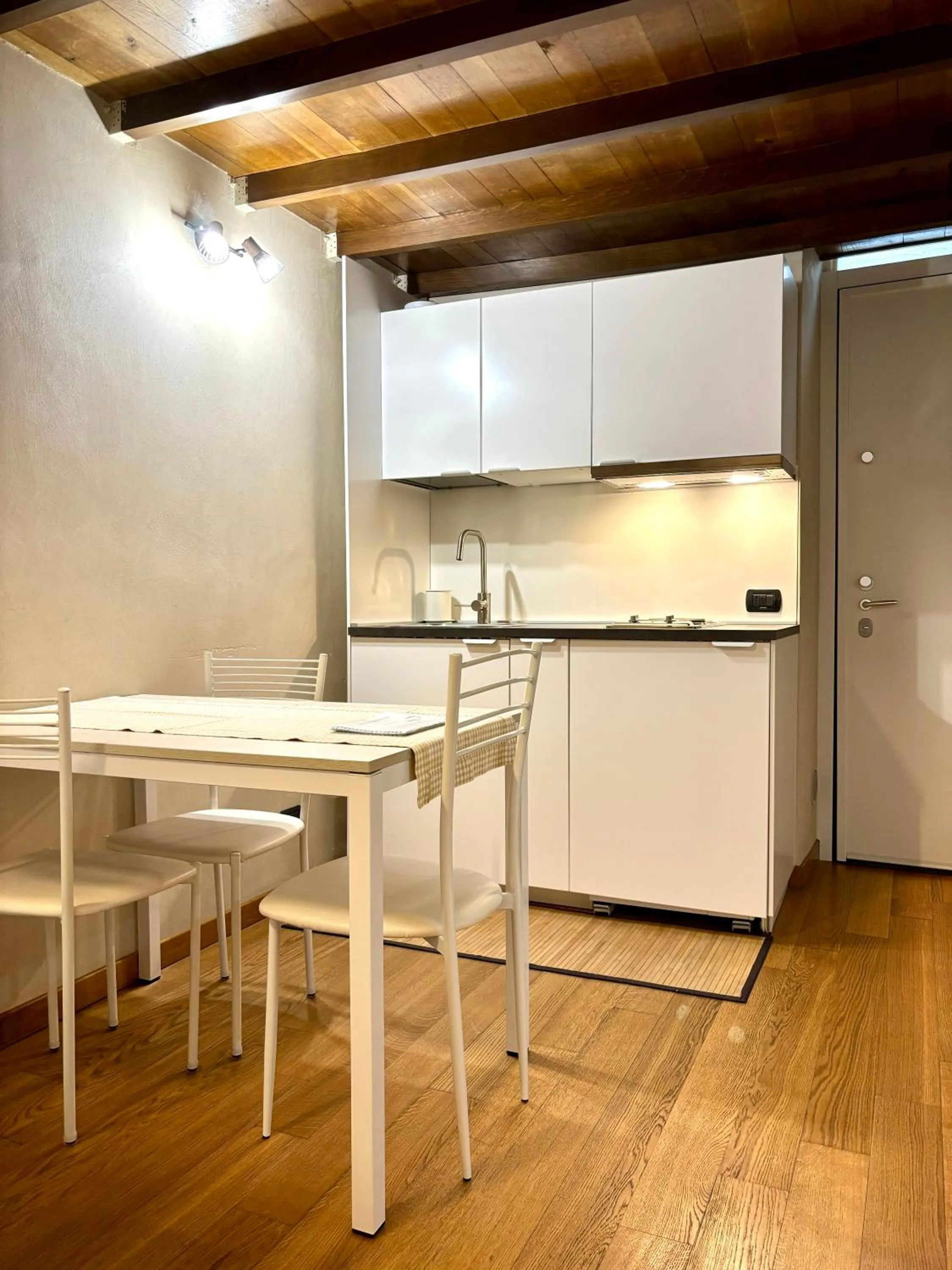 Kitchen or kitchenette in Bramantesco