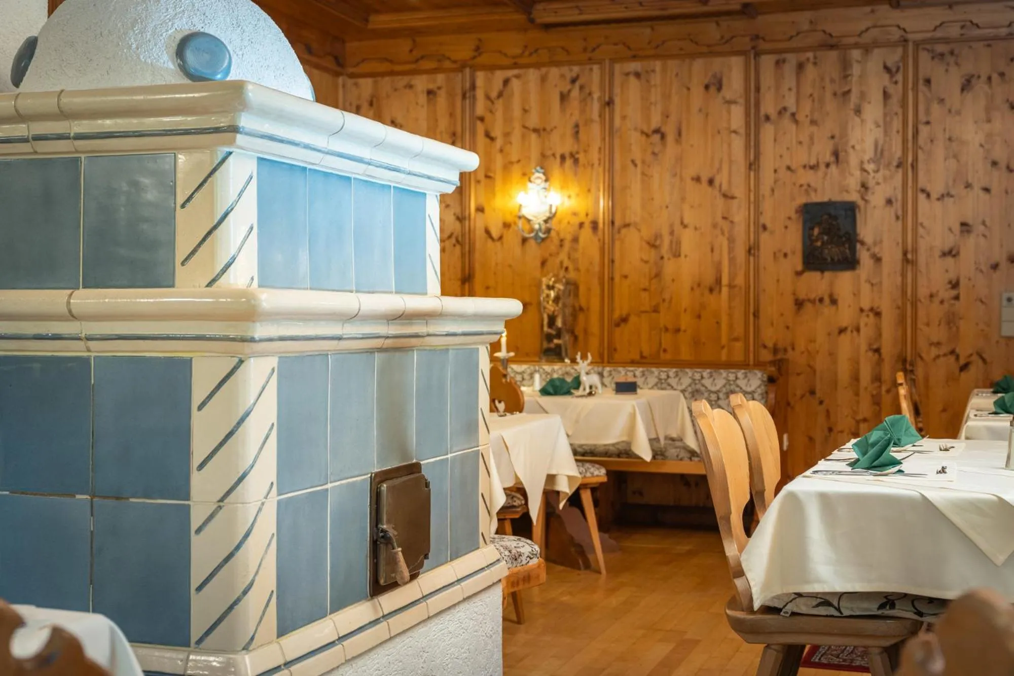 Restaurant/places to eat in Landhaus St. Georg