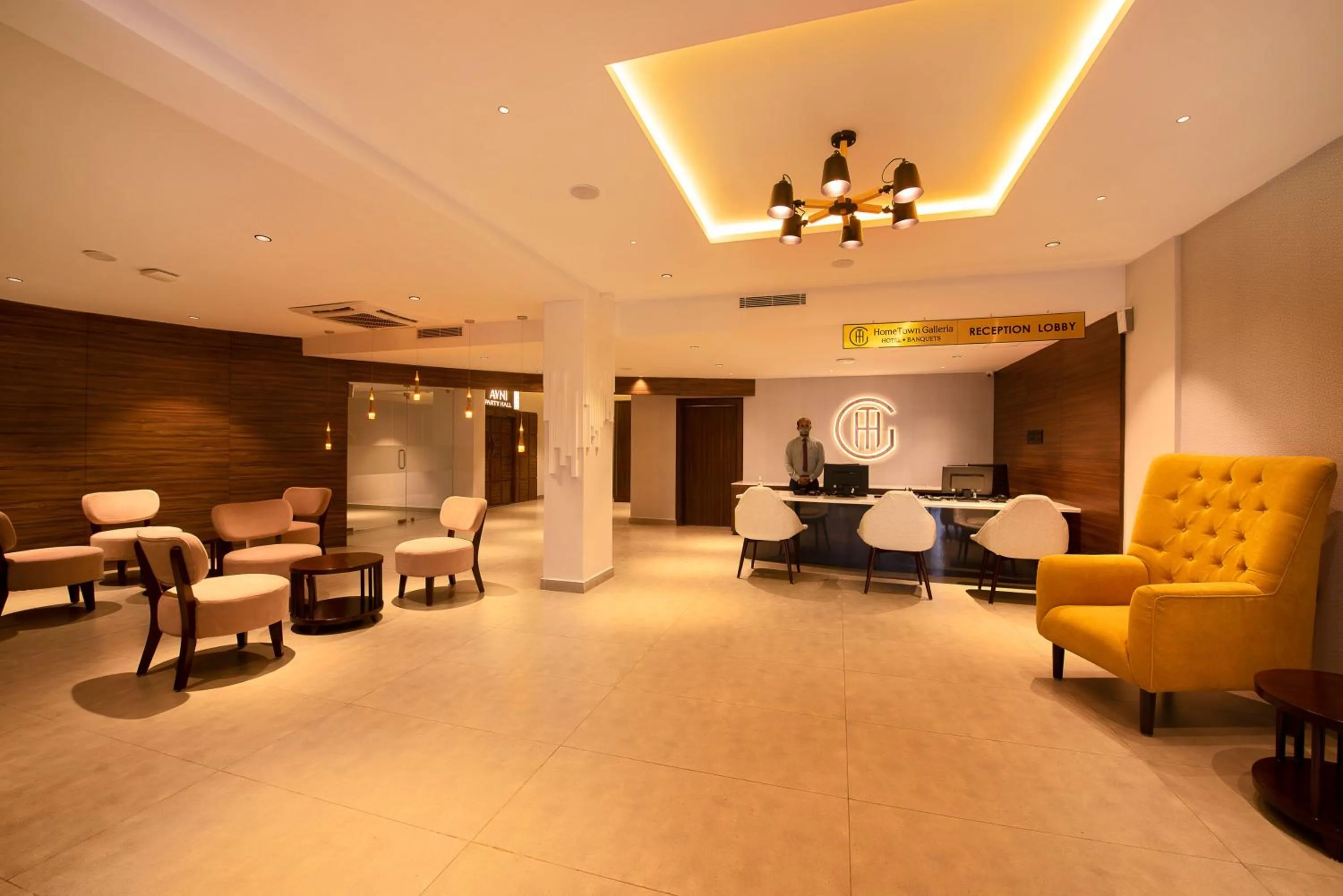 Lobby or reception in Hometown Galleria Manipal