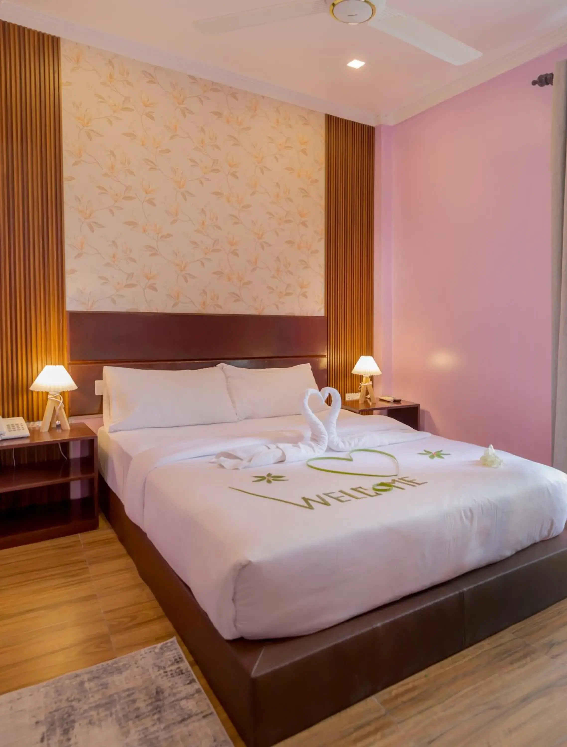 Bed in WhiteShell Island Hotel & Spa Bed in WhiteShell Island Hotel & Spa