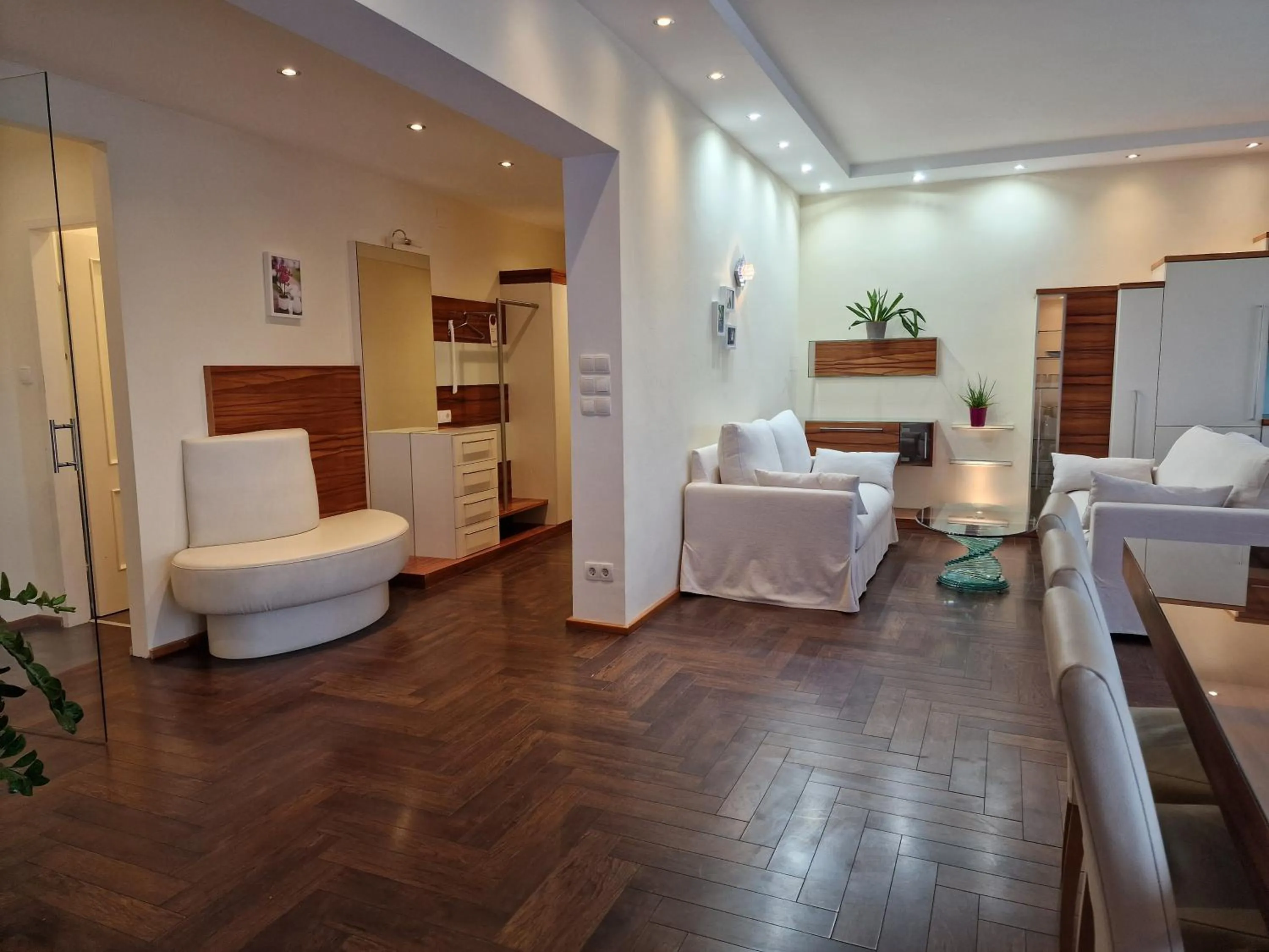 Living room, Bed in HOTEL MARIA