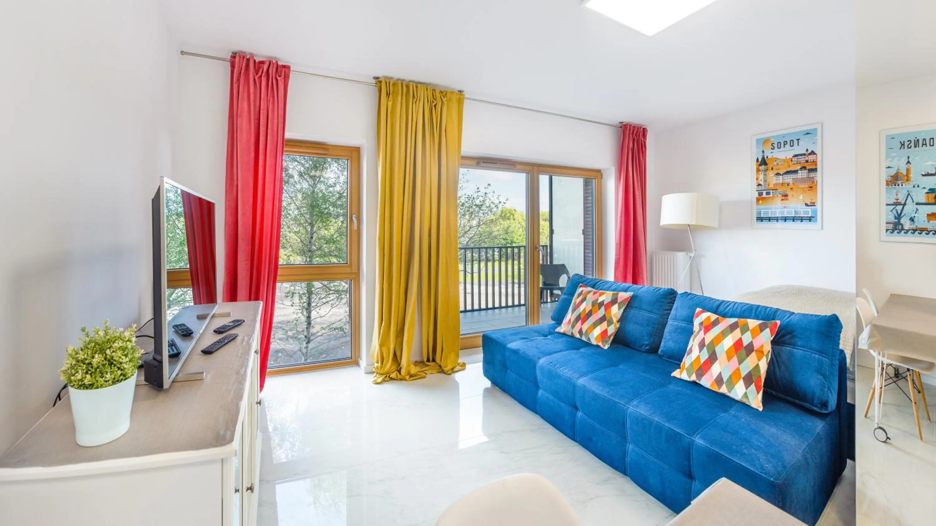 TV and multimedia in Nadmotławie z sauną, Sun & Snow