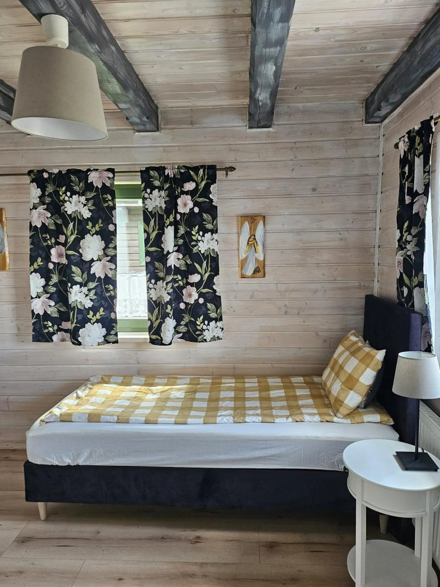 Photo of the whole room, Bed in Osrodek Wypoczynkowy Lesniczówka & Elias SPA