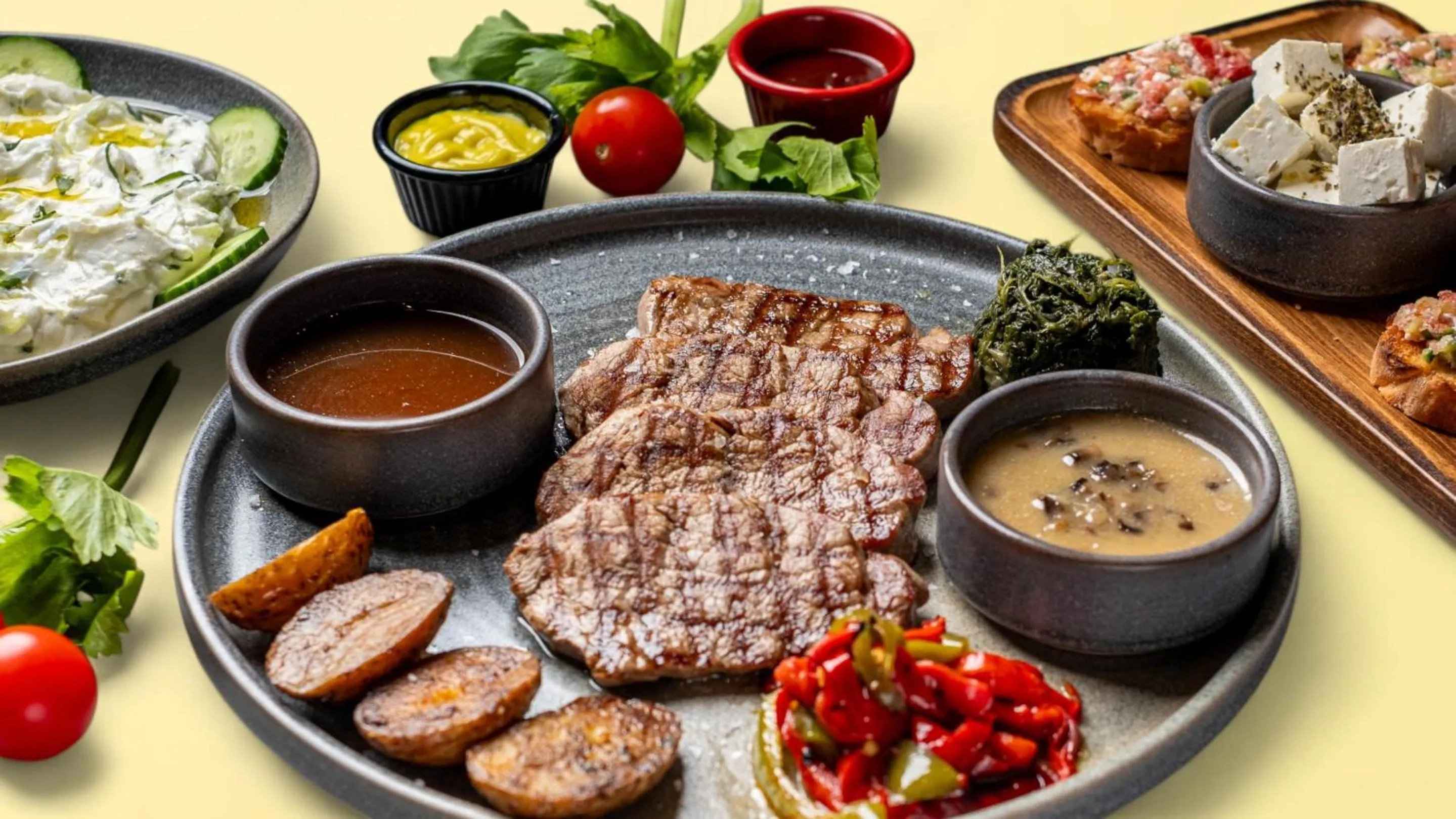 Food and drinks in Mulaj Hotel