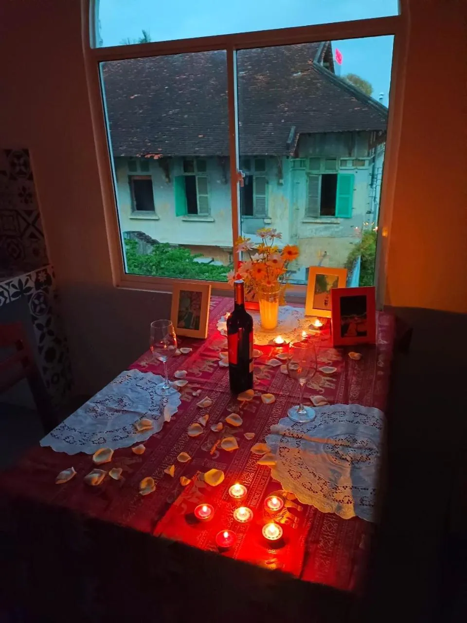 room service in Mekong 69 Hostel