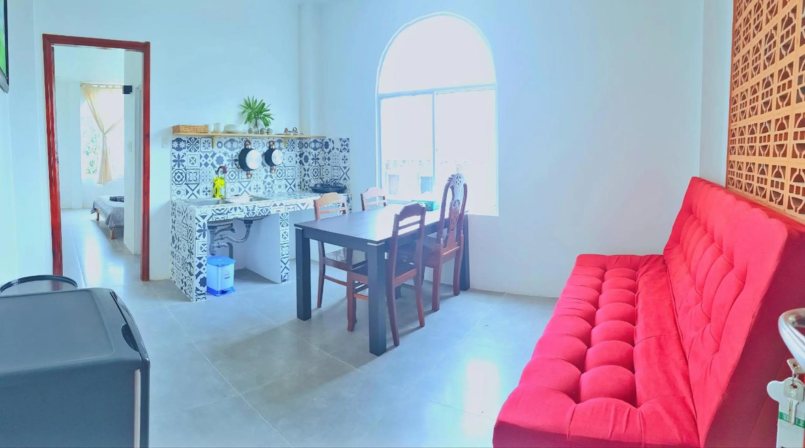 Dining area in Mekong 69 Hostel