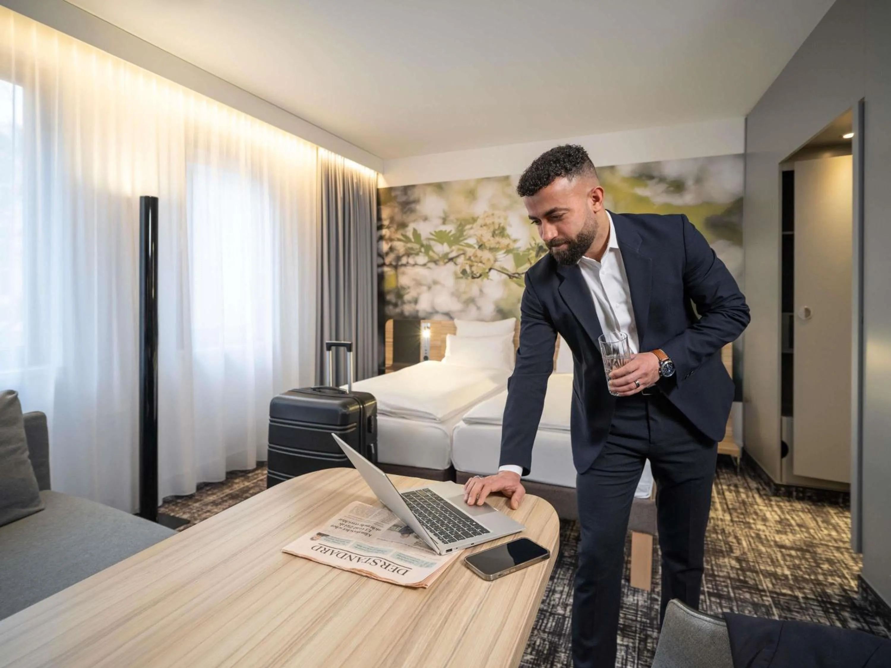 Bedroom, Bed in Novotel Suites Wien City Donau