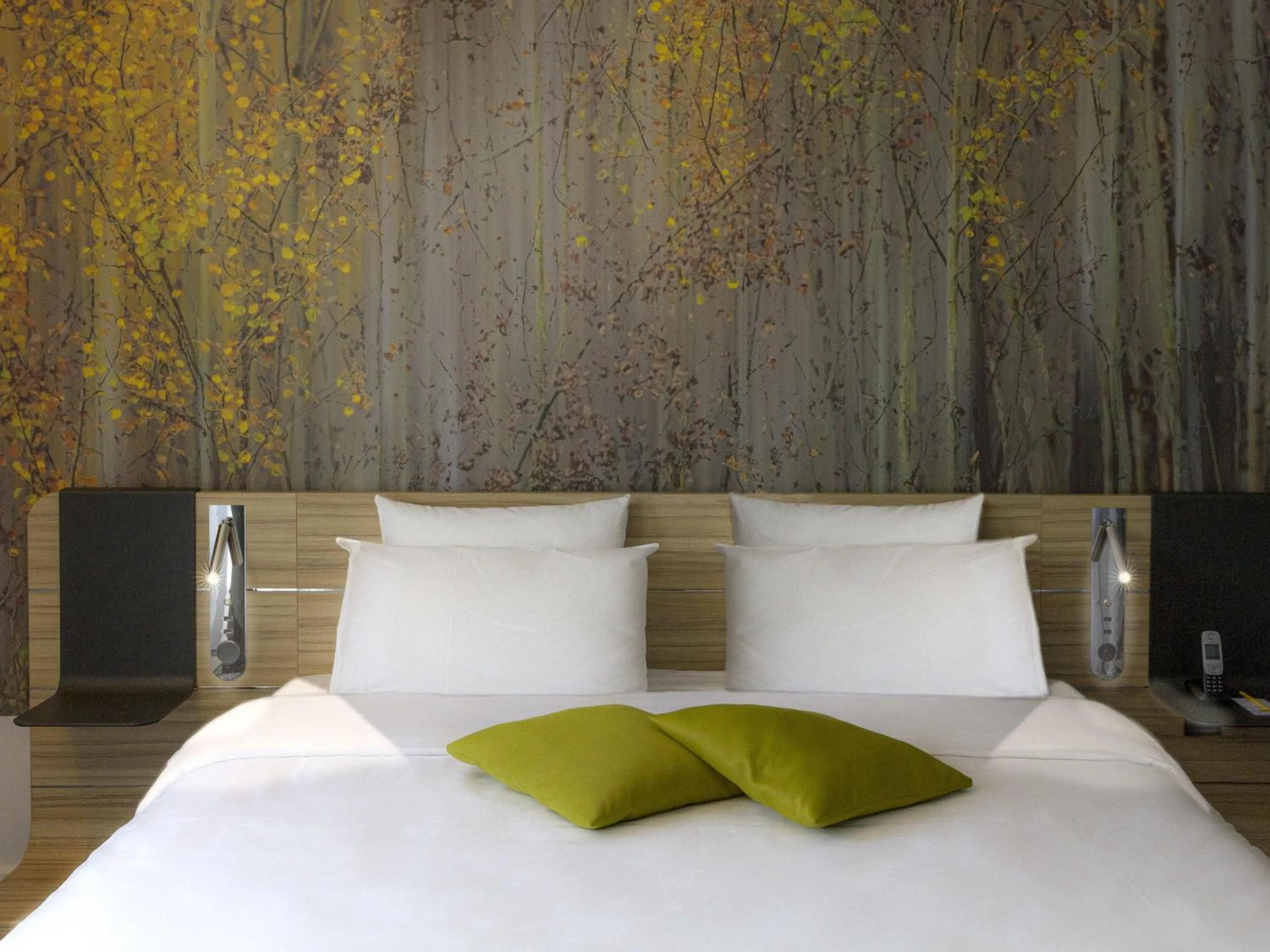 Bedroom, Bed in Novotel Suites Wien City Donau