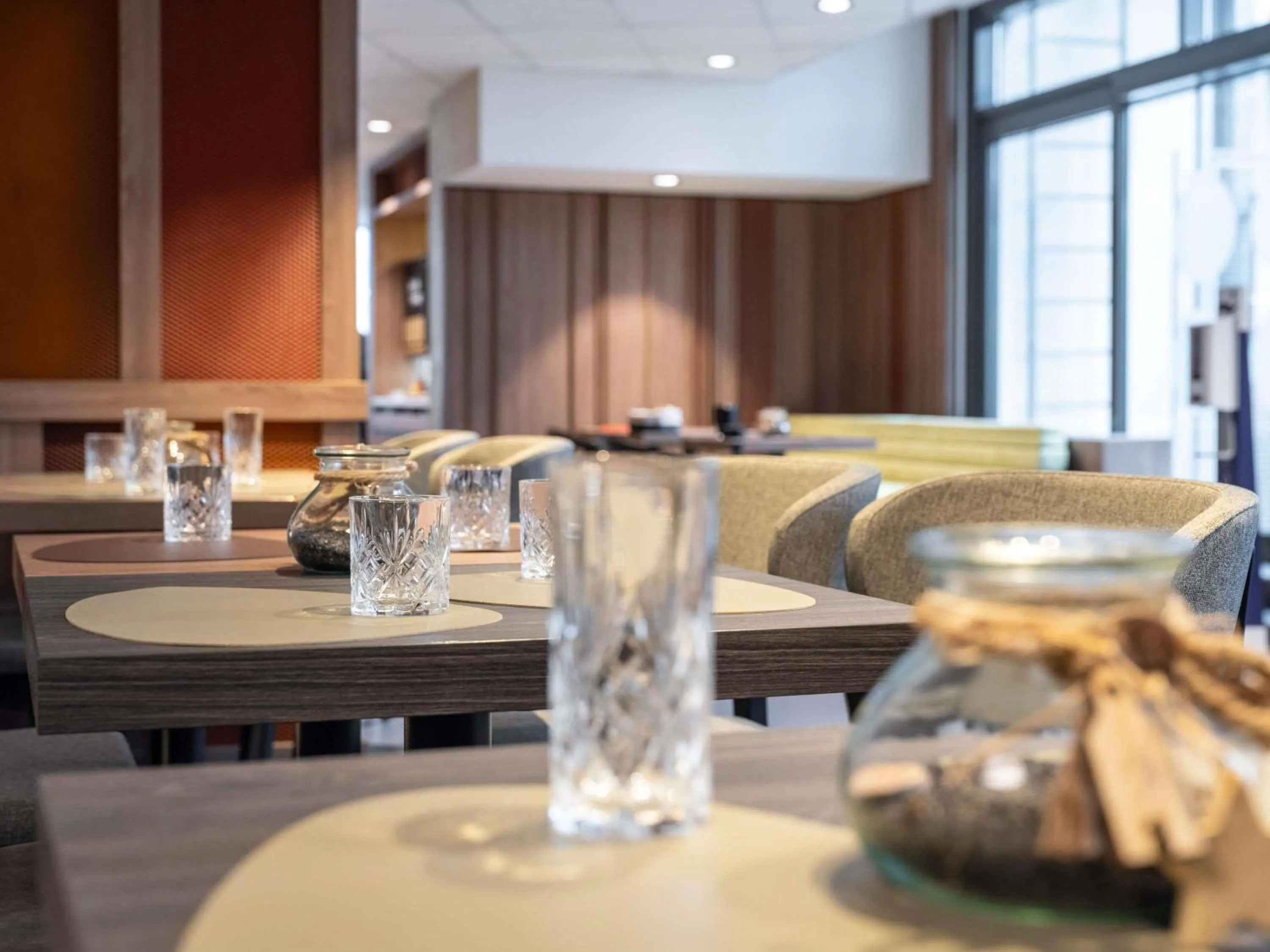 Breakfast in Novotel Suites Wien City Donau