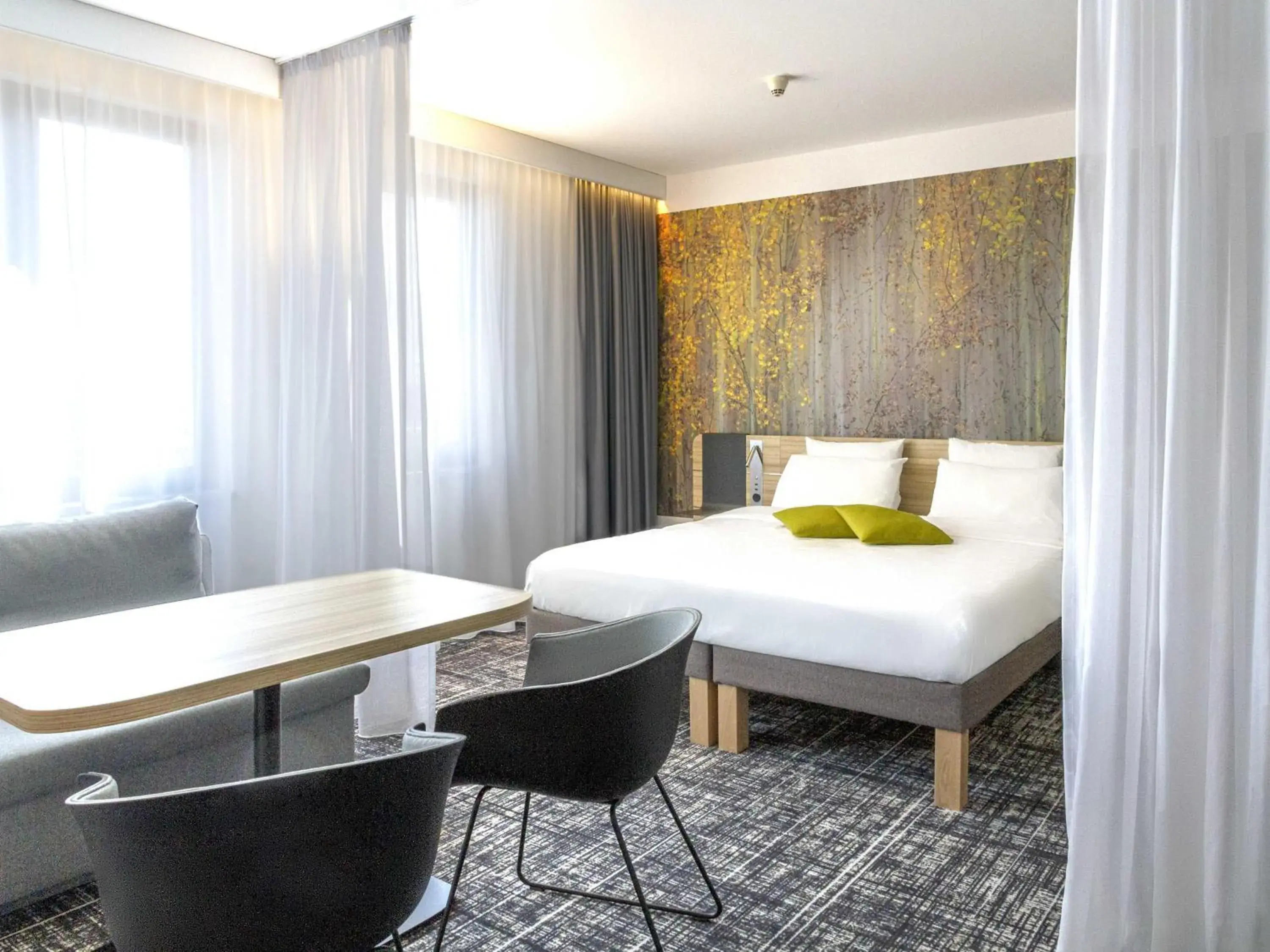 Bedroom, Bed in Novotel Suites Wien City Donau Bedroom, Bed in Novotel Suites Wien City Donau
