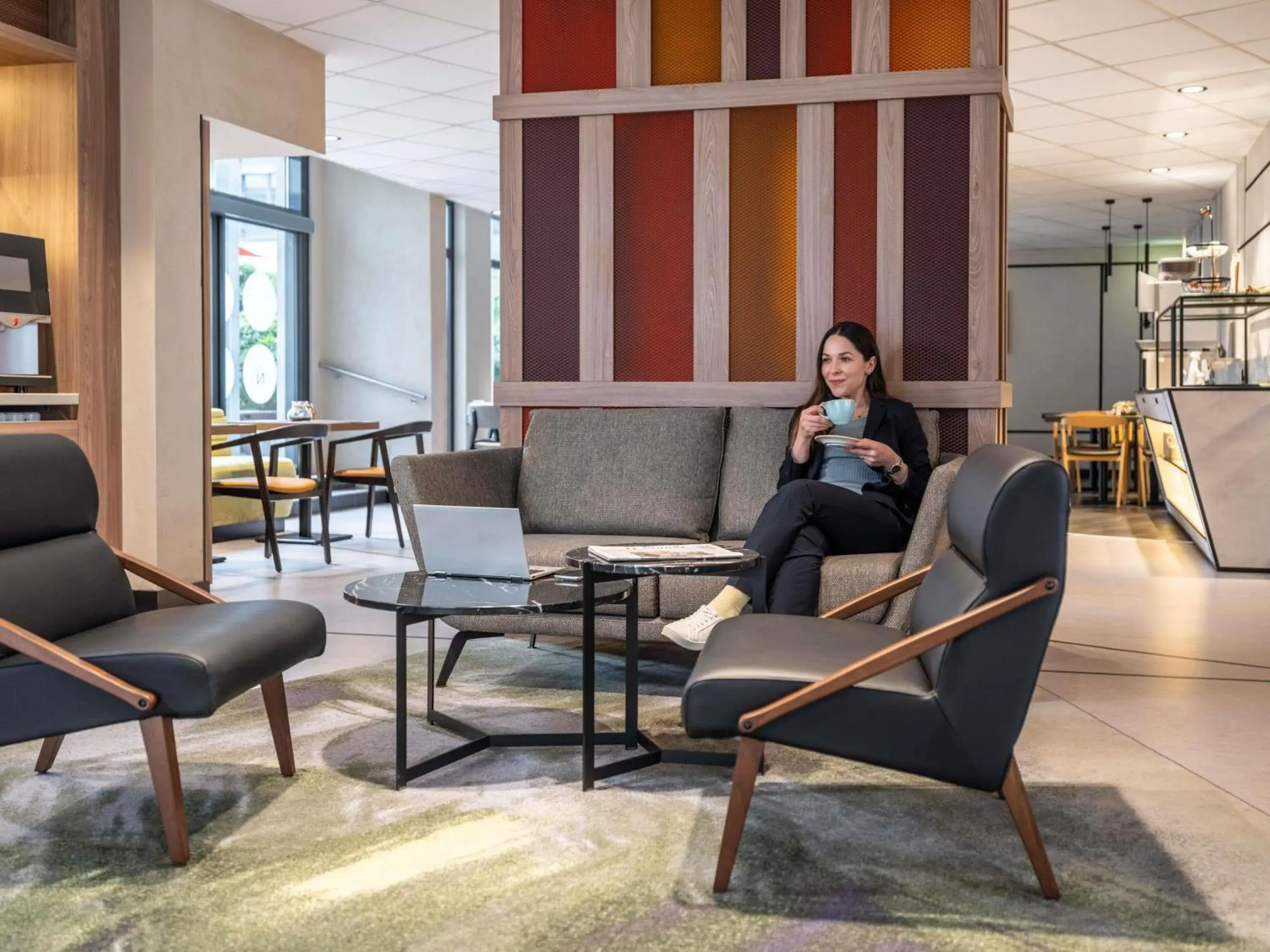 Lounge or bar in Novotel Suites Wien City Donau Lounge or bar in Novotel Suites Wien City Donau