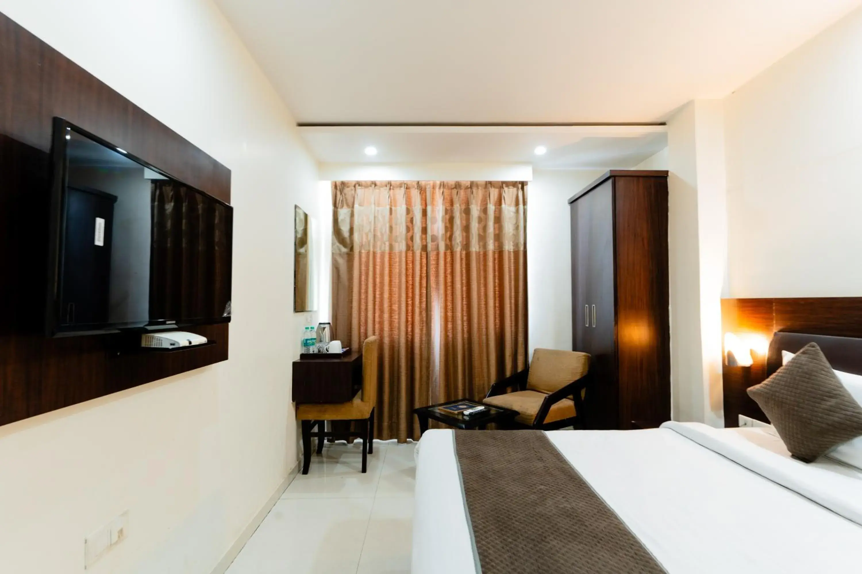 Photo of the whole room in Hotel Krishna by KeyMagics Photo of the whole room in Hotel Krishna by KeyMagics