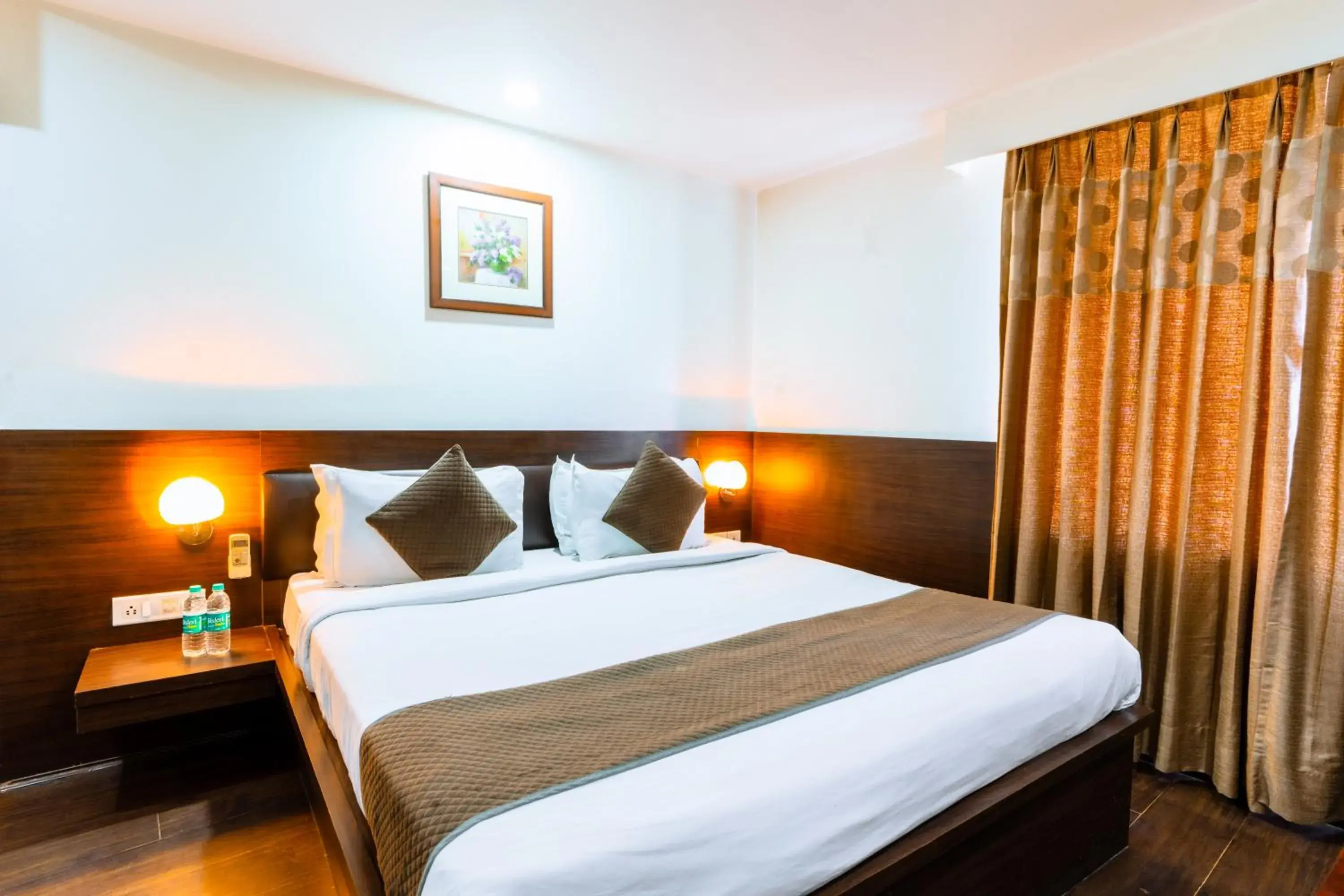 Photo of the whole room in Hotel Krishna by KeyMagics Photo of the whole room in Hotel Krishna by KeyMagics