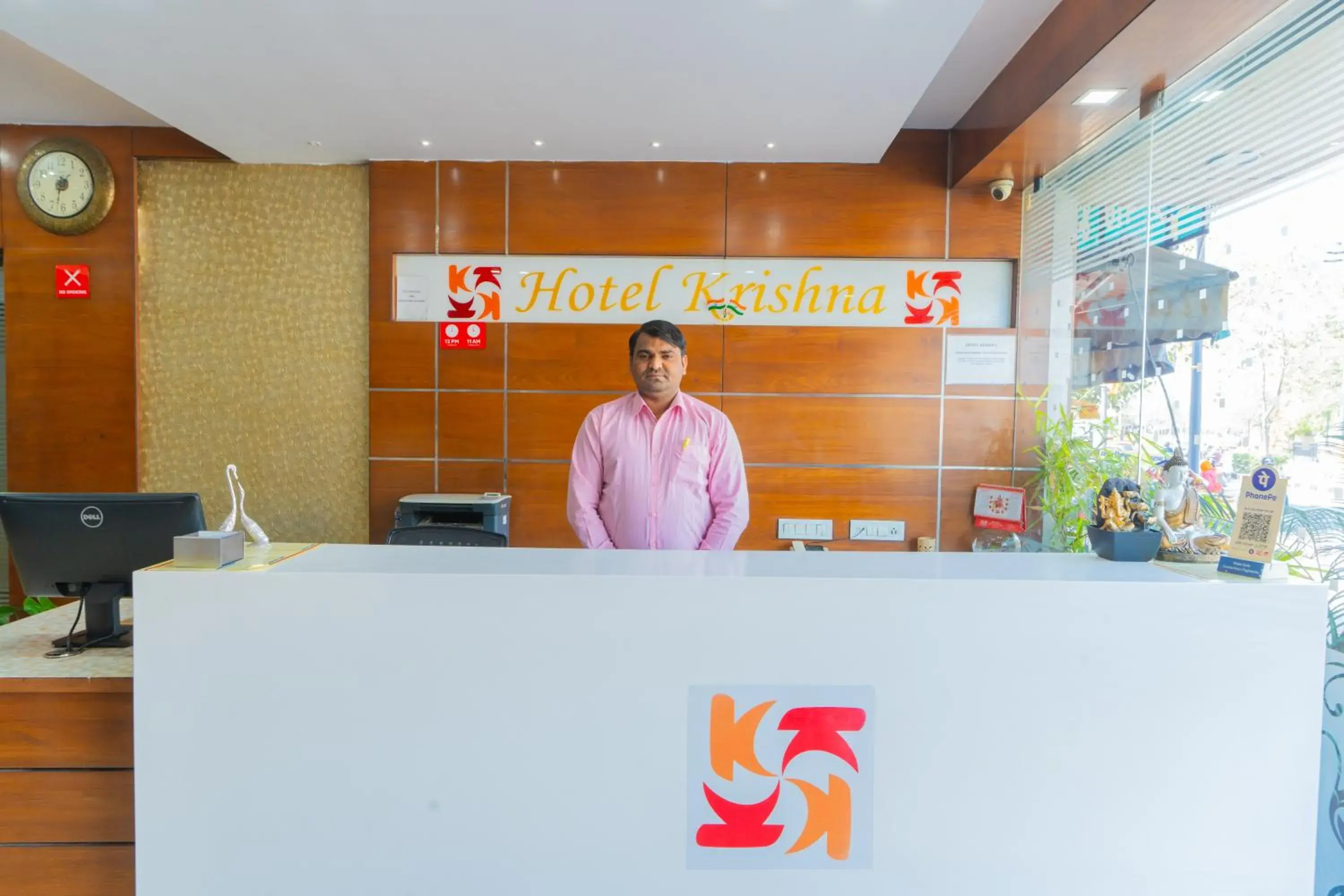 Lobby or reception in Hotel Krishna by KeyMagics Lobby or reception in Hotel Krishna by KeyMagics