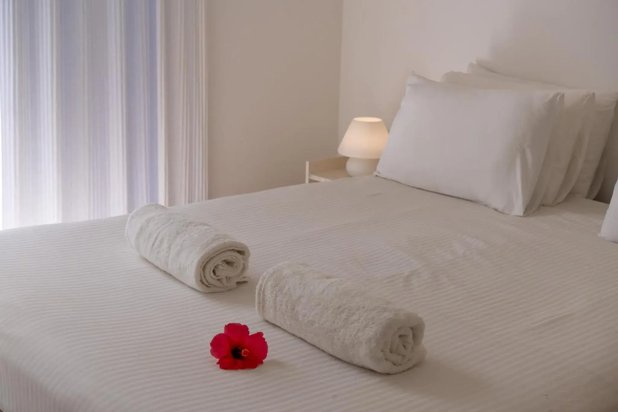 Bed in Vaali Maldives Island Escapes & Dive Bed in Vaali Maldives Island Escapes & Dive