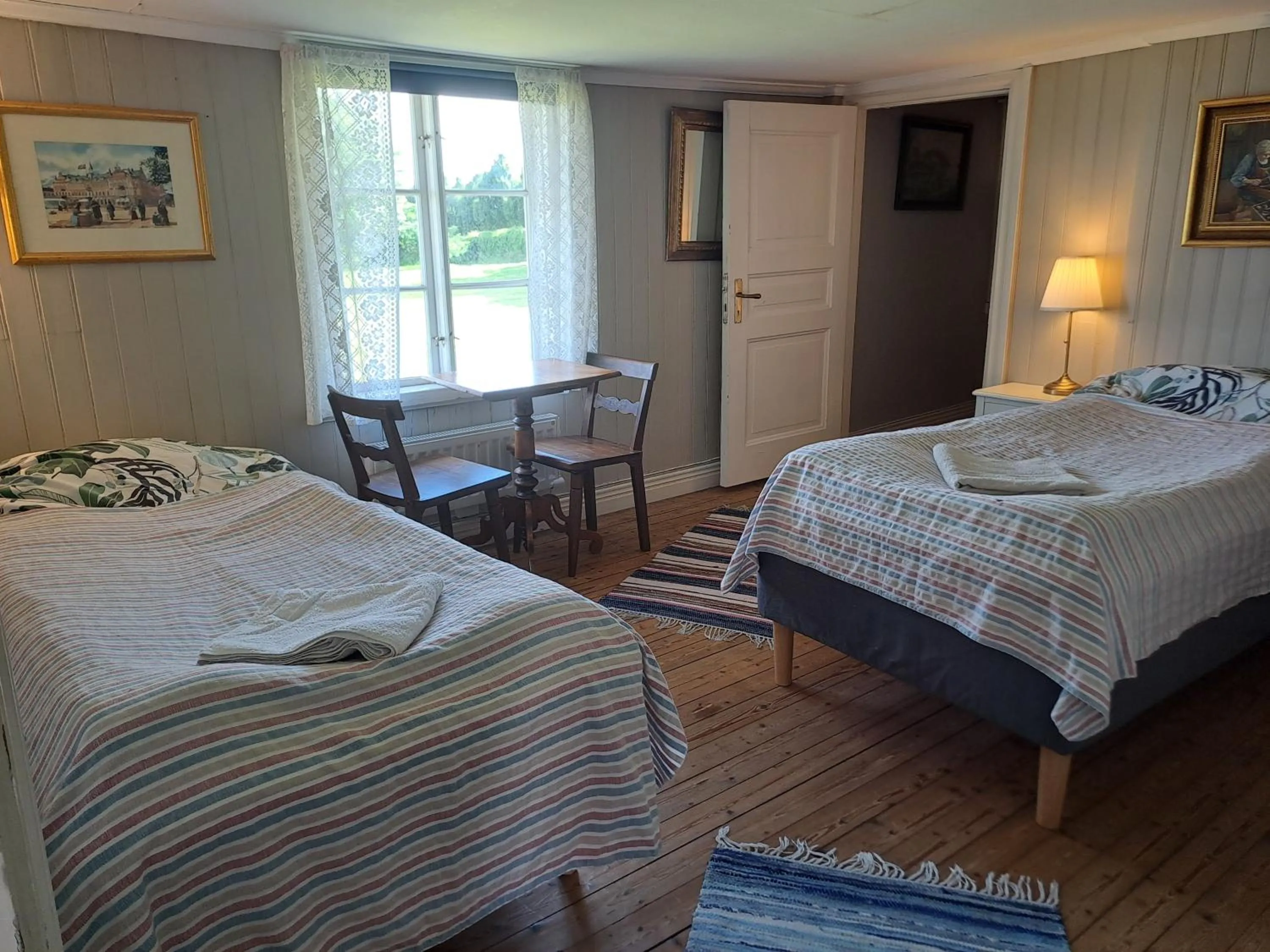 Bed in Apelviksgården B&B, Kulturhistorisk gård