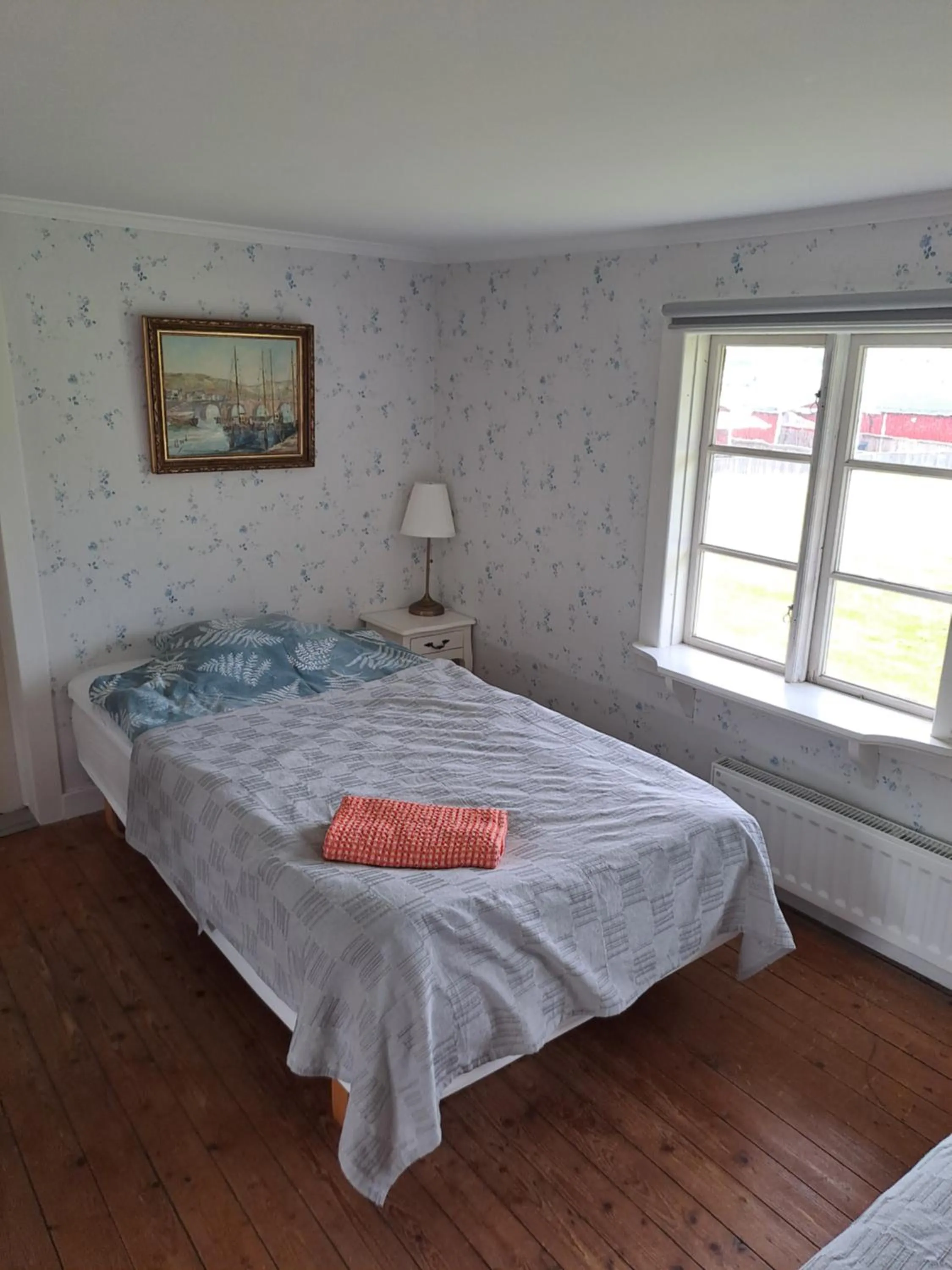 Photo of the whole room, Bed in Apelviksgården B&B, Kulturhistorisk gård