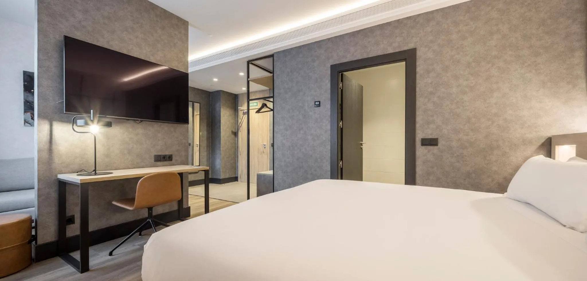 Bed in Hotel Ilunion San Mamés