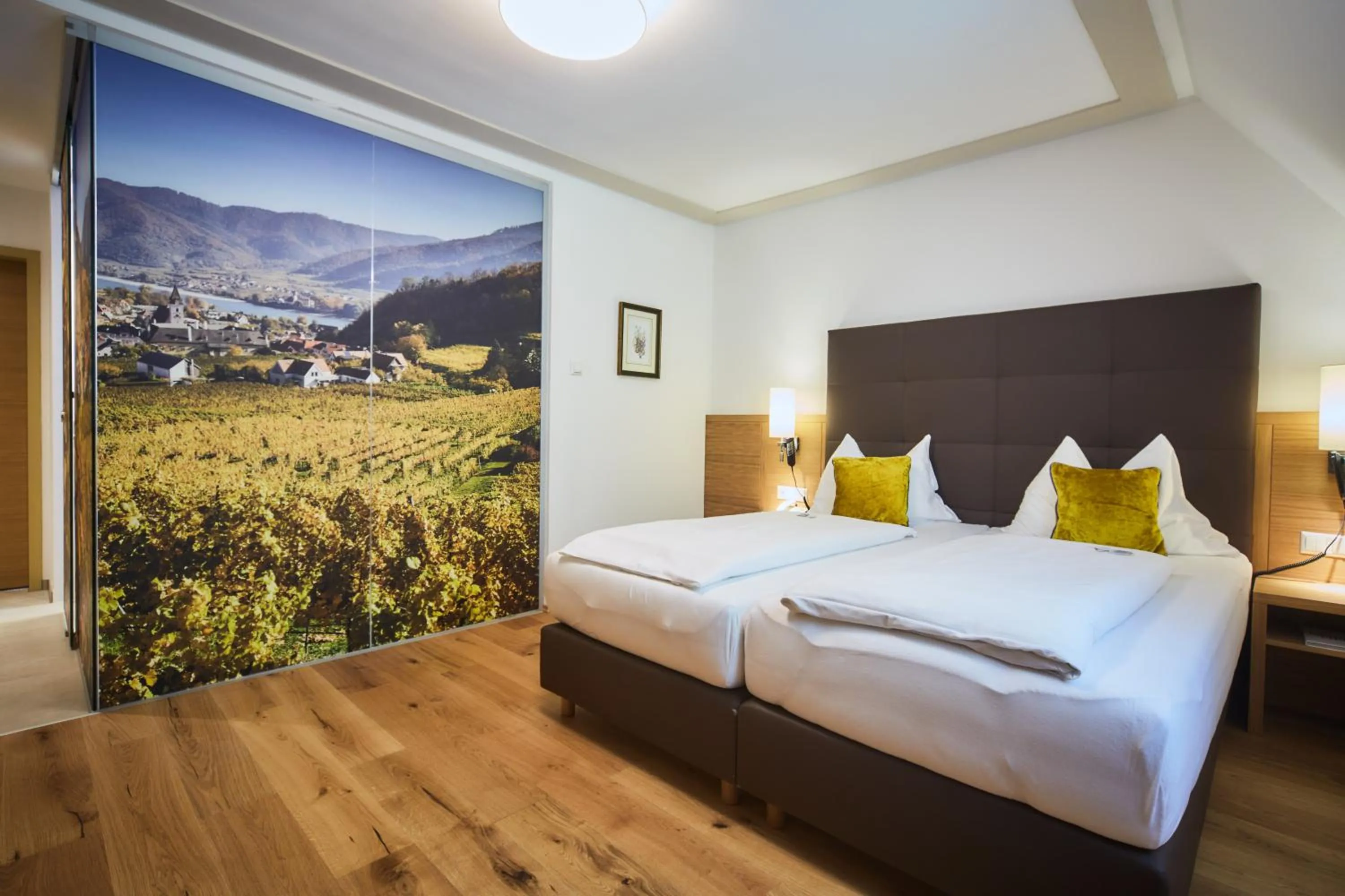 Bed in Landhotel Wachau - Hotel Garni