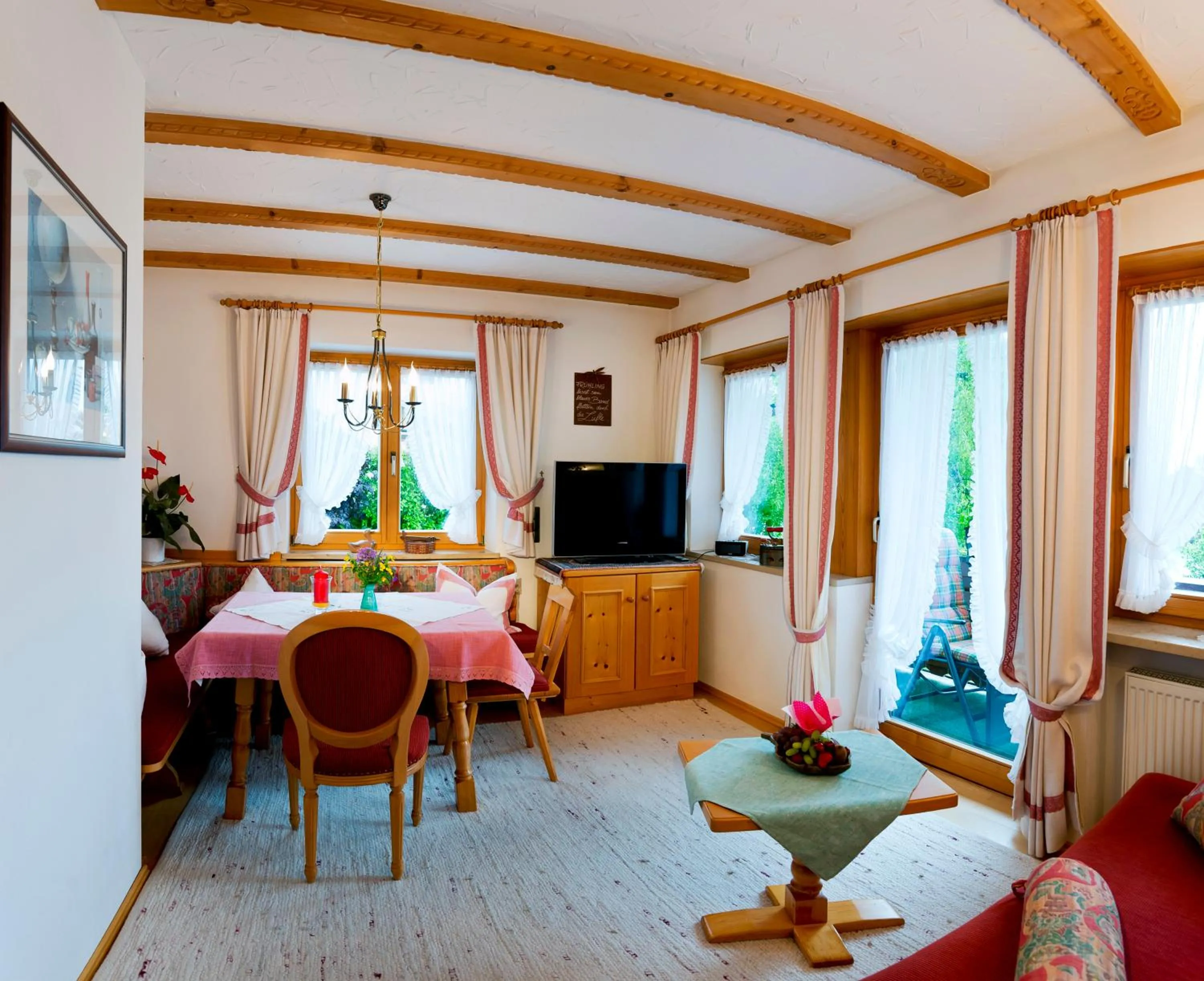 Photo of the whole room in Haus Karoline