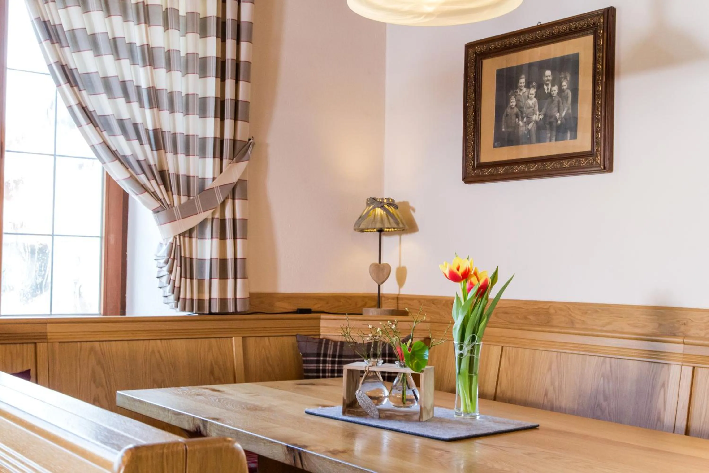 Food and drinks, Restaurant/Places to Eat in Hotel-Gasthof Zur Post