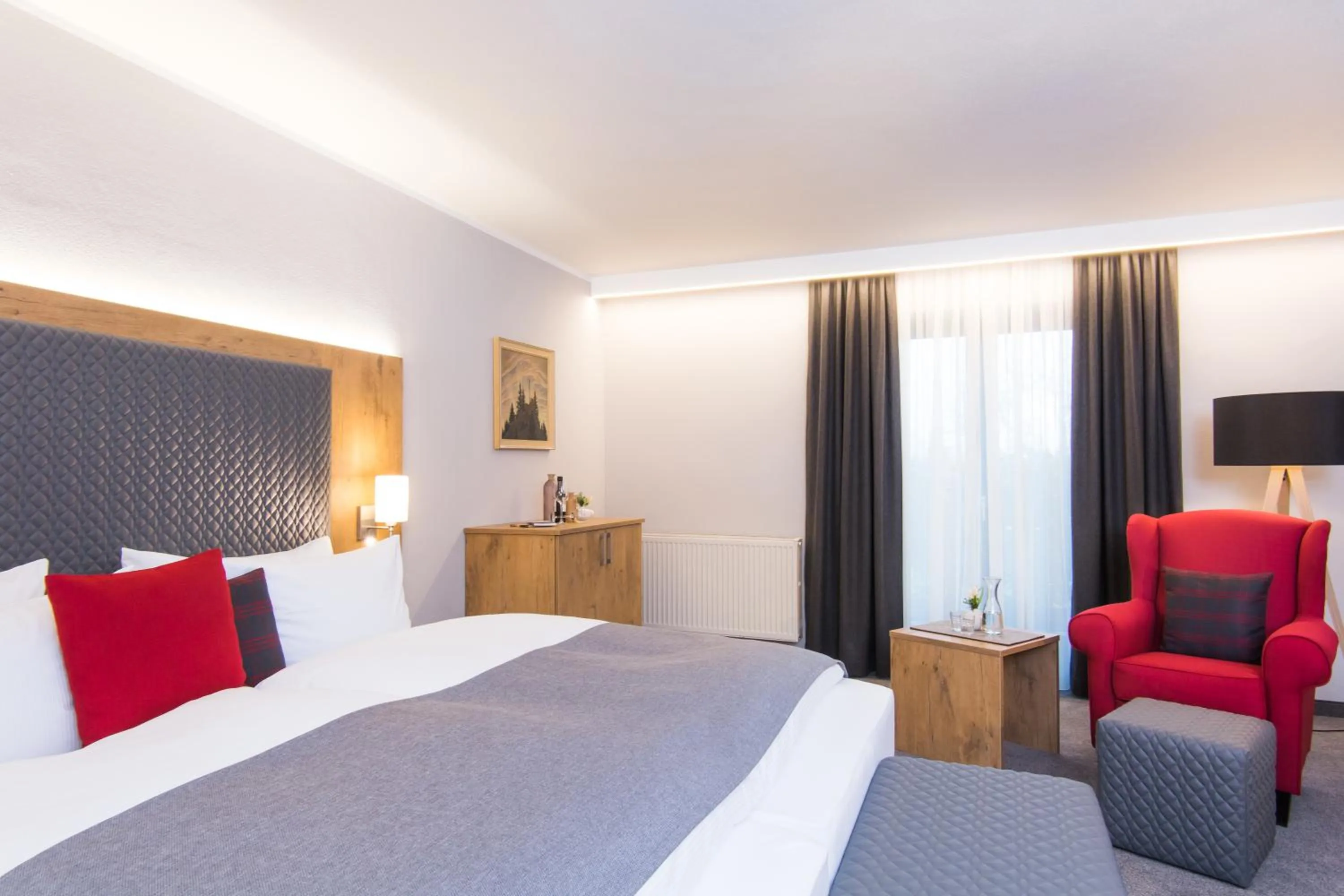 Photo of the whole room, Bed in Hotel-Gasthof Zur Post