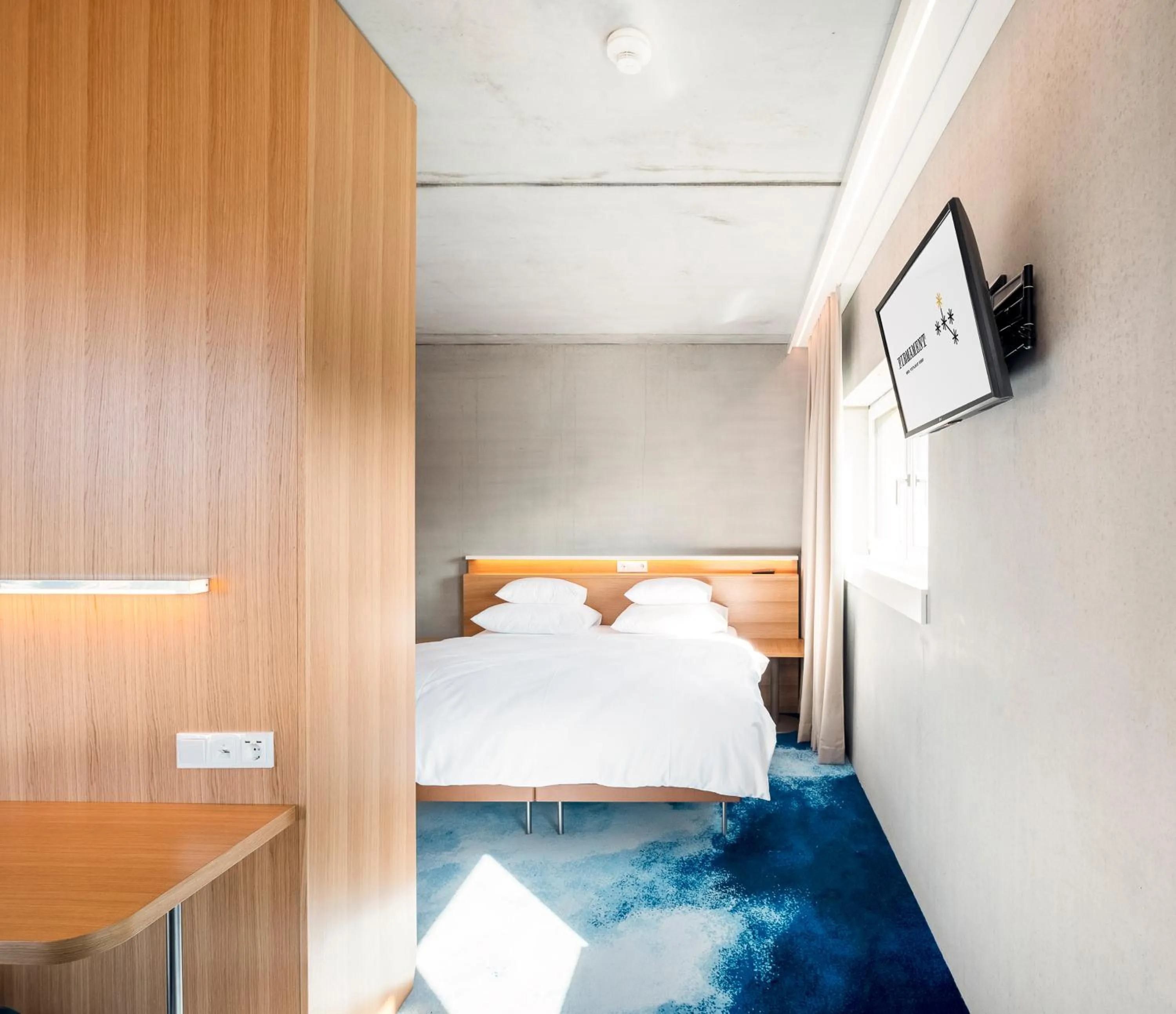 Bedroom, Bed in FIRMAMENT Hotel