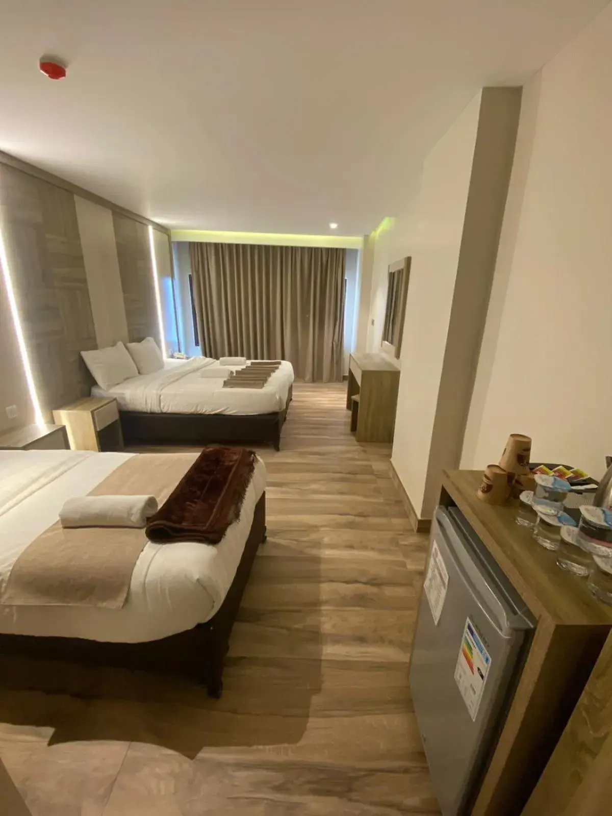 Triple Room in Mass Paradise Hotel Triple Room in Mass Paradise Hotel