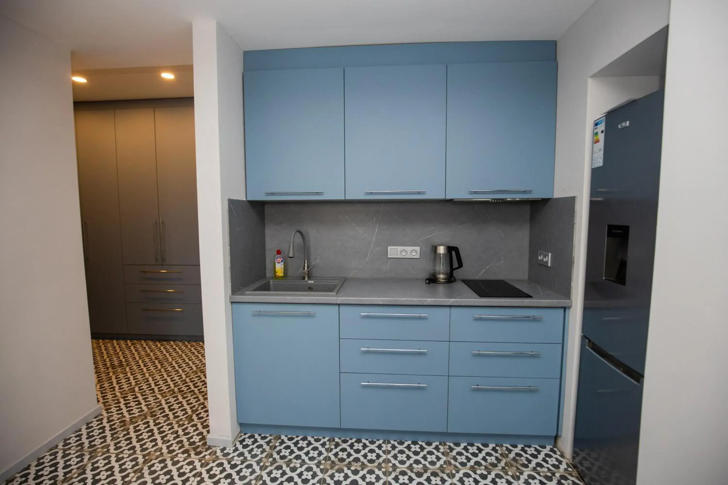 Apartment with Balcony in Hotel Tigran Mets Yerevan Apartment with Balcony in Hotel Tigran Mets Yerevan