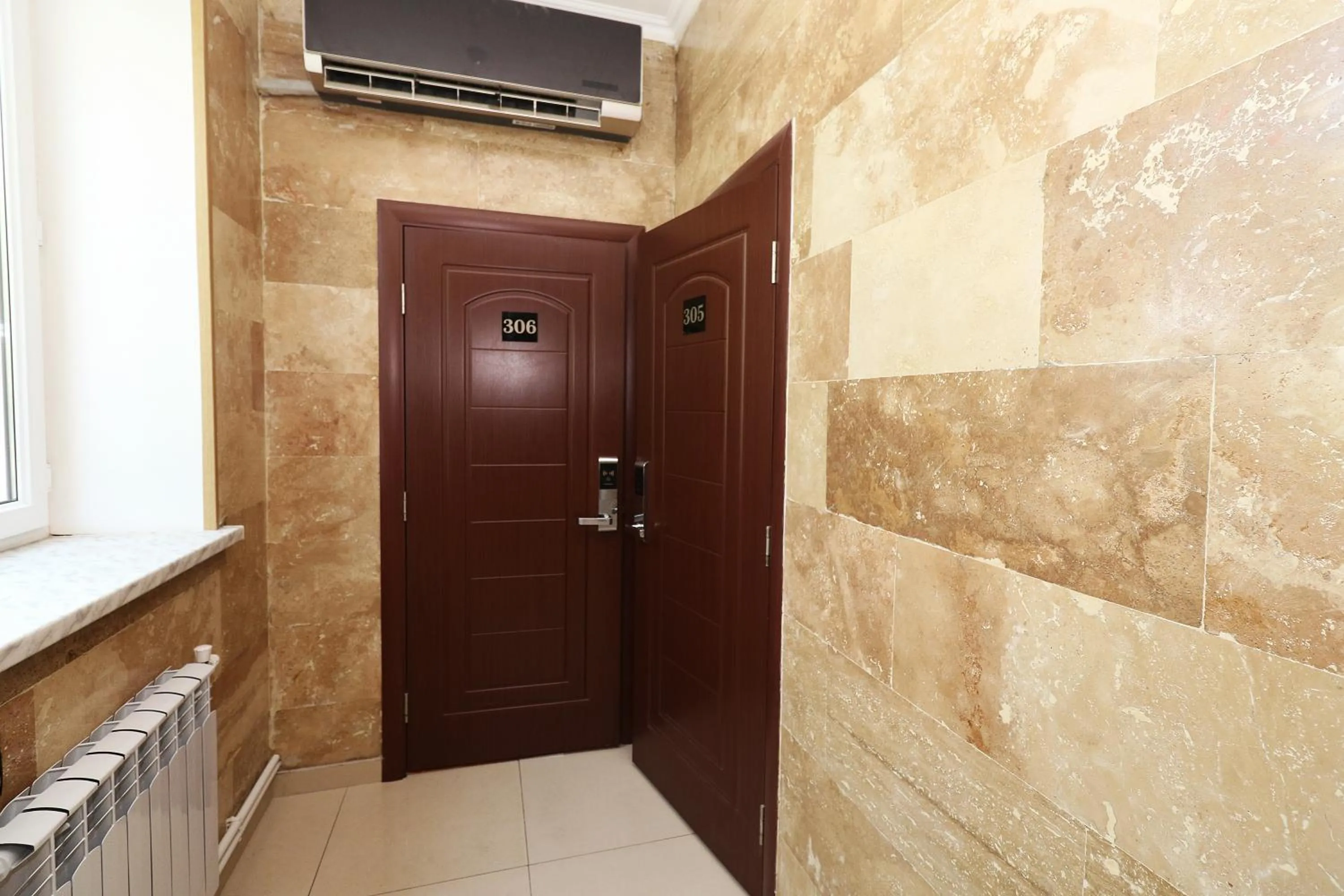 Property building in Hotel Tigran Mets Yerevan