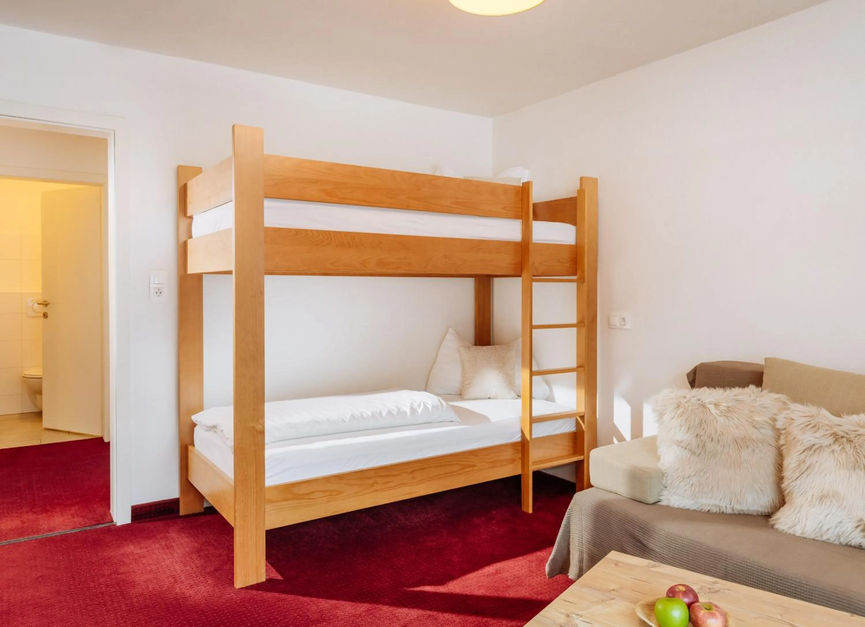 Bed in Hotel Kögele bei Innsbruck Axamer Lizum