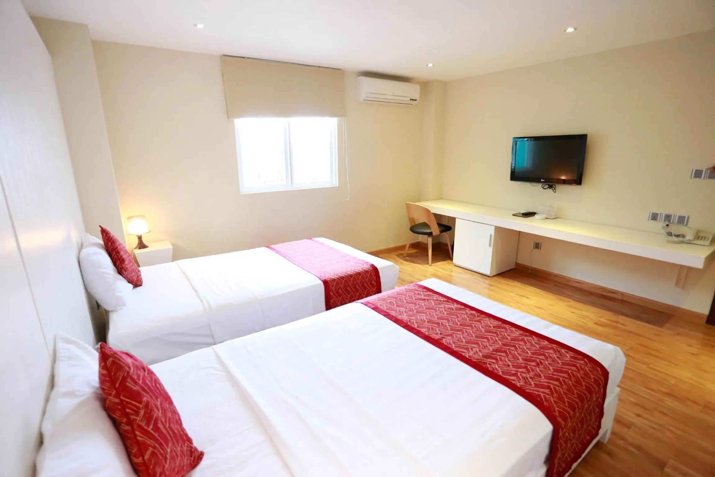 Photo of the whole room, Bed in Thu Do Hotel