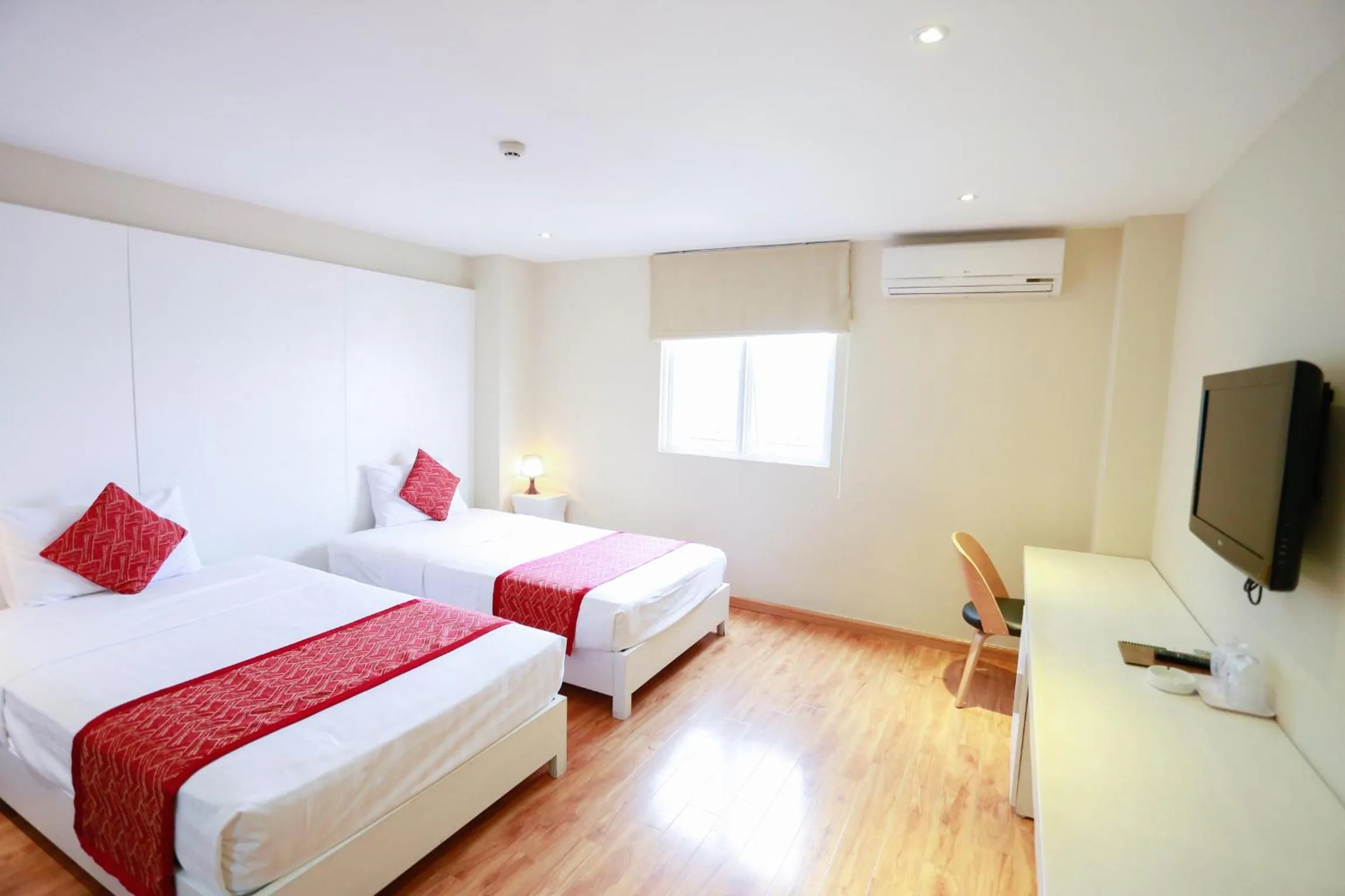 Bedroom, Bed in Thu Do Hotel