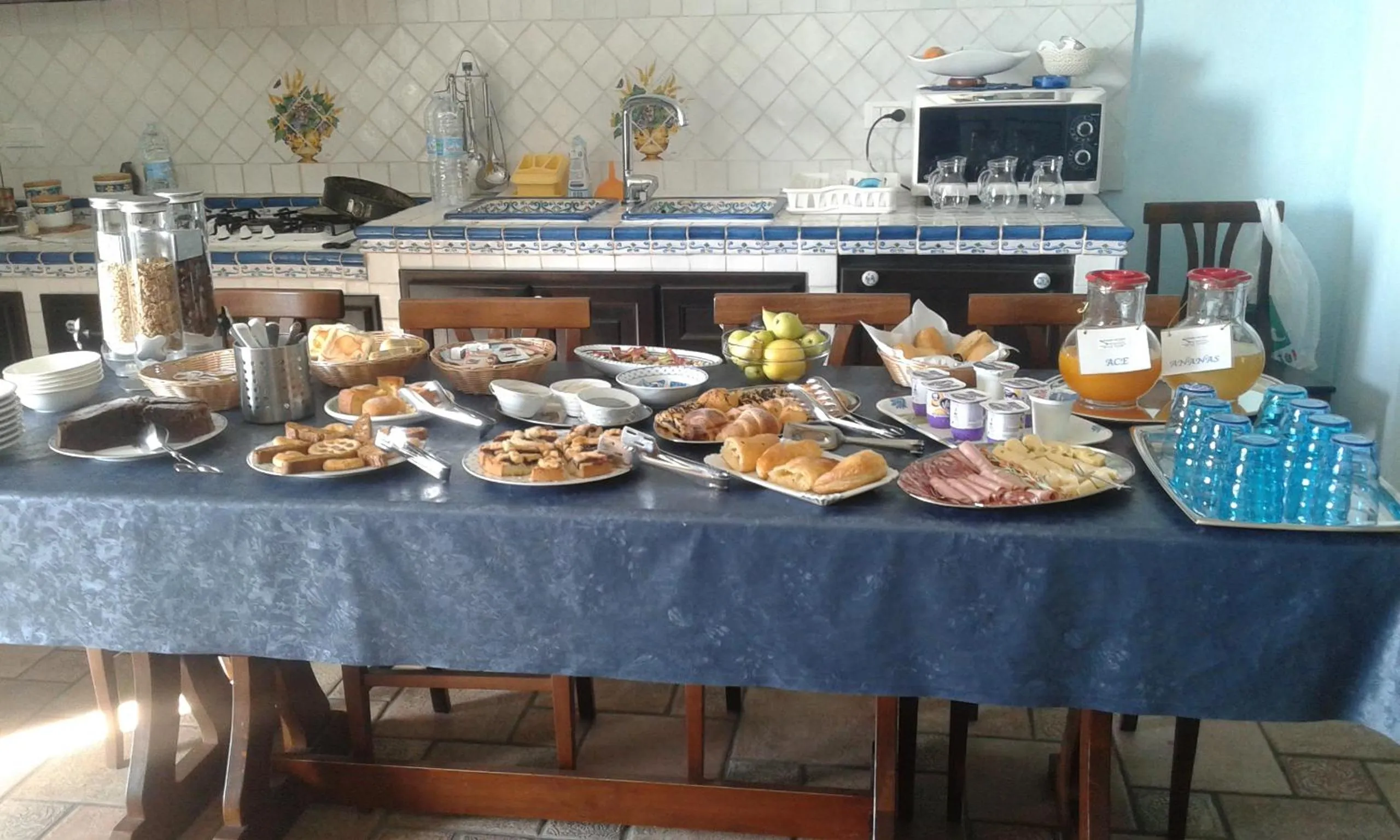 Breakfast in B&B Ottocento Sul Mare
