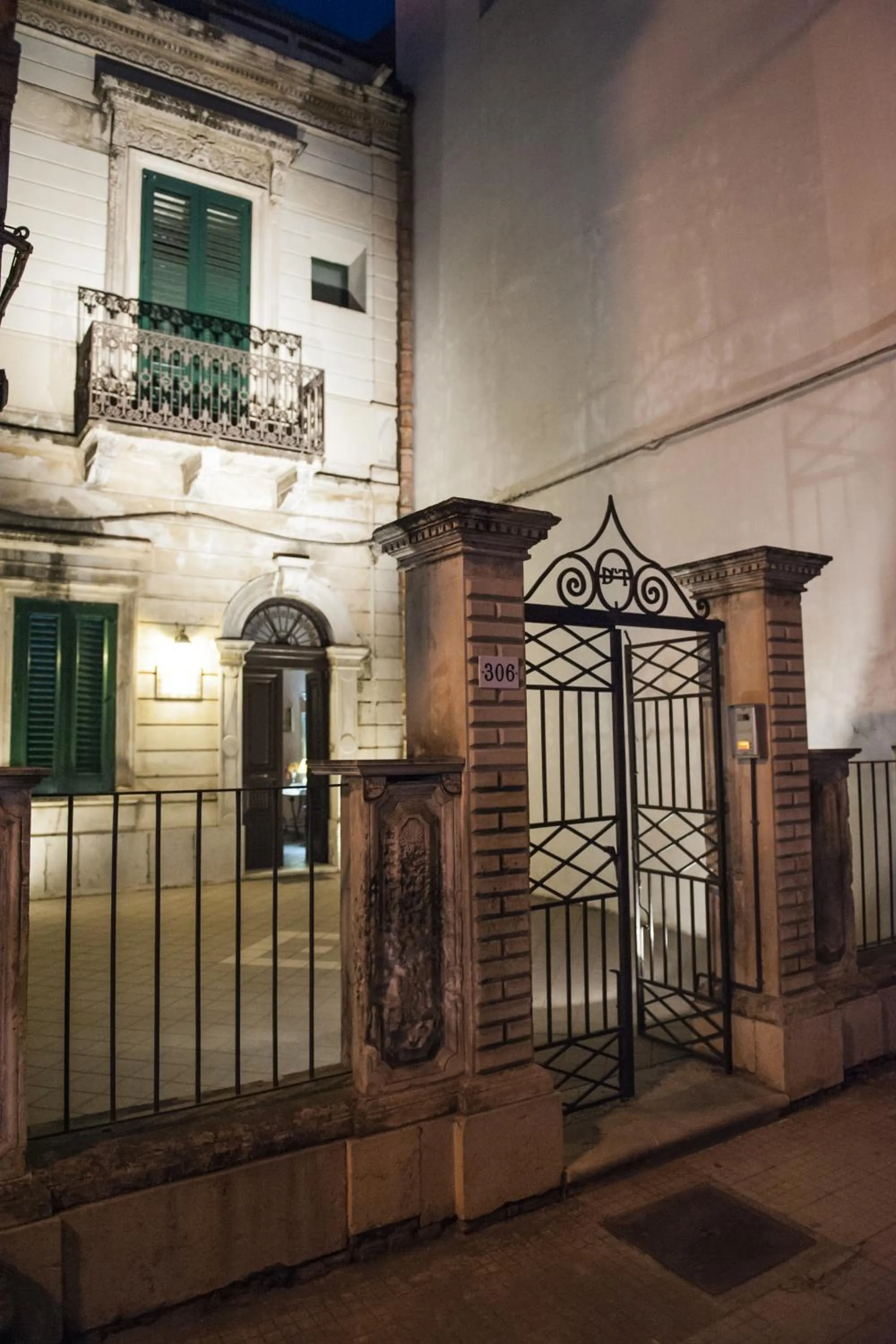 Facade/entrance in B&B Ottocento Sul Mare