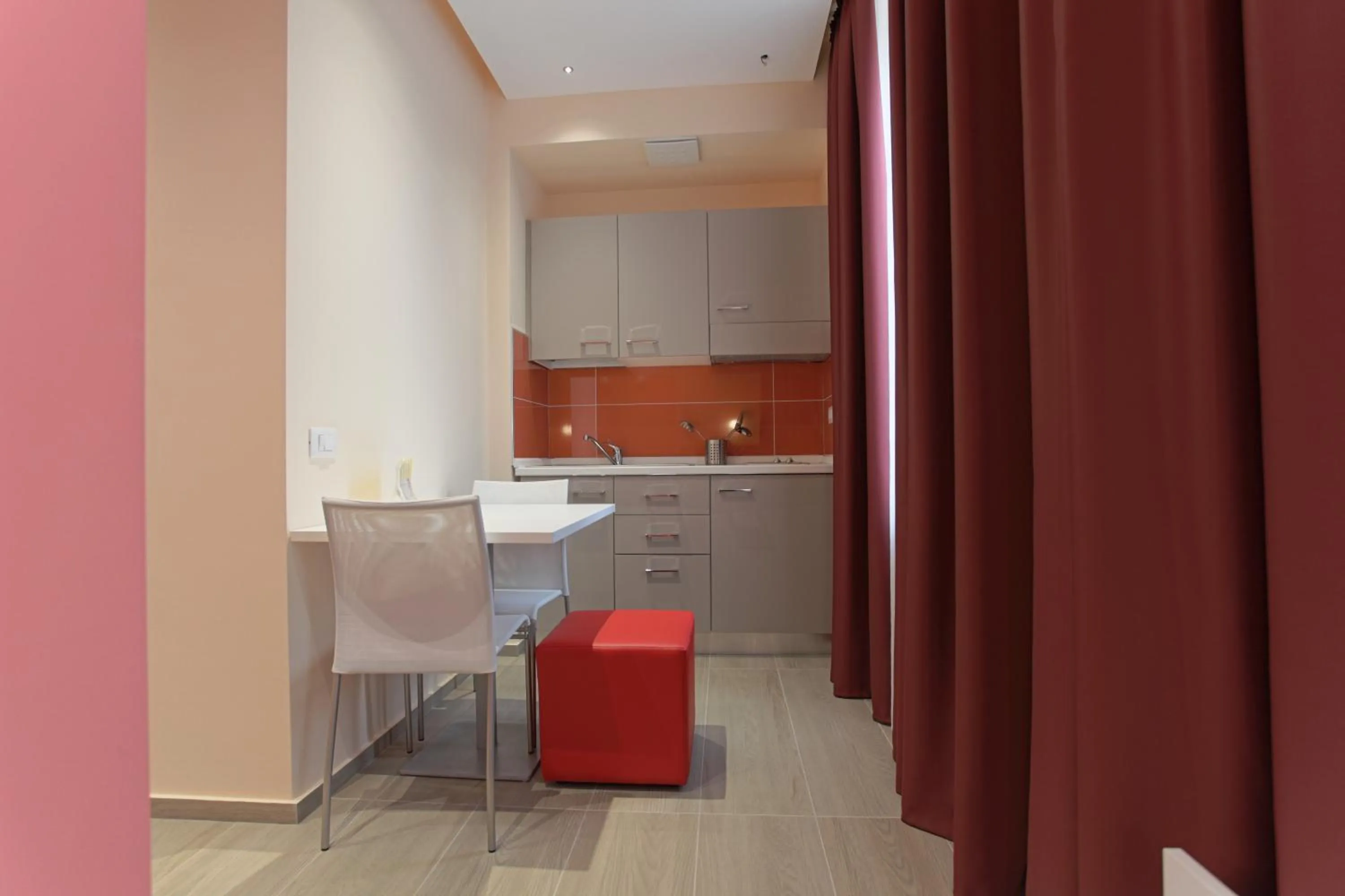 Kitchen or kitchenette in Hotel Agrigento Home