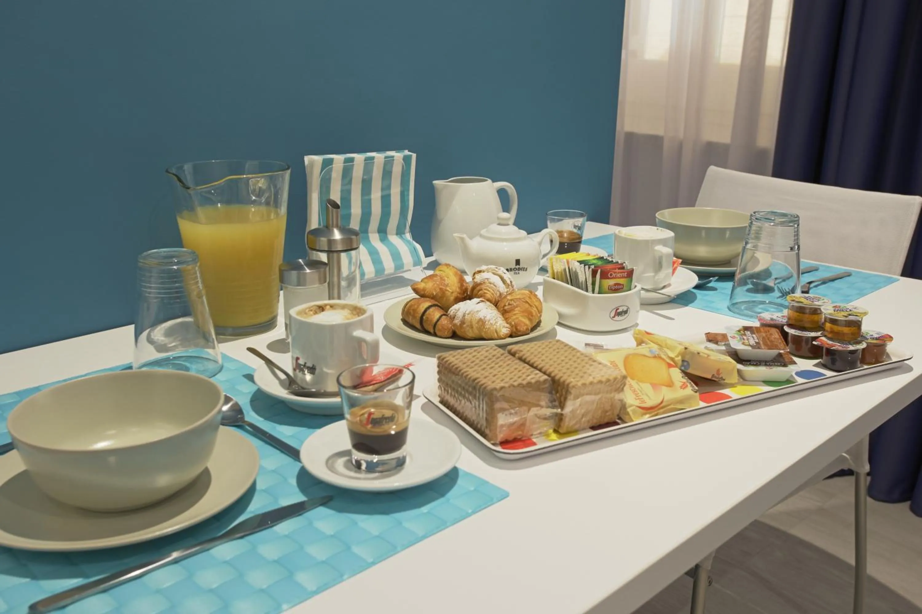 Italian breakfast in Hotel Agrigento Home