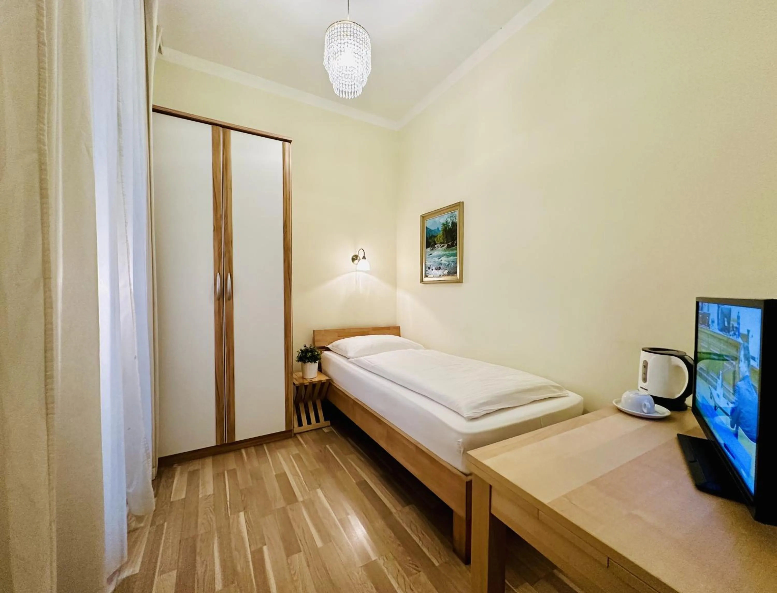 Photo of the whole room, Bed in Pension Liechtenstein