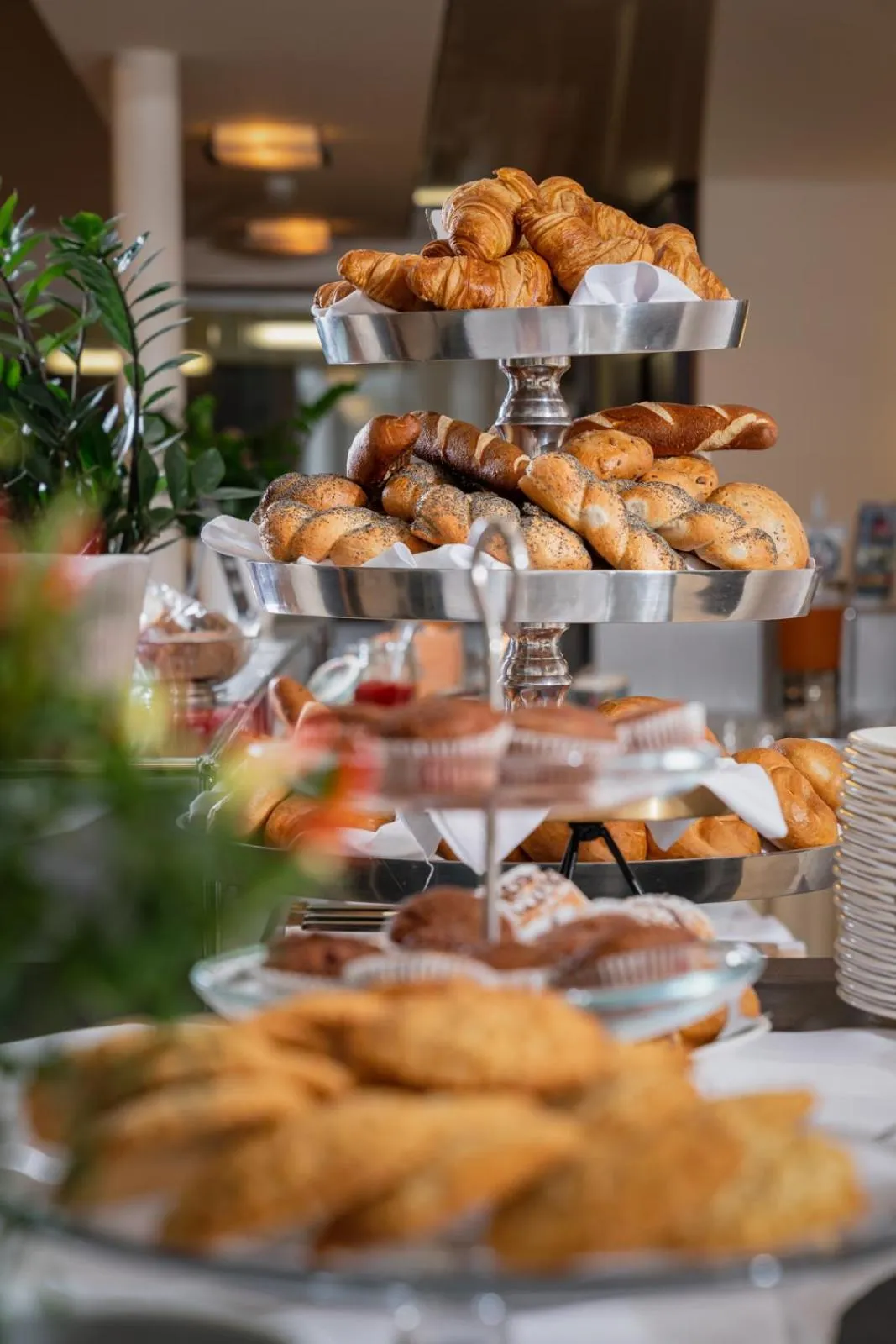 Breakfast in Hotel Sandwirth