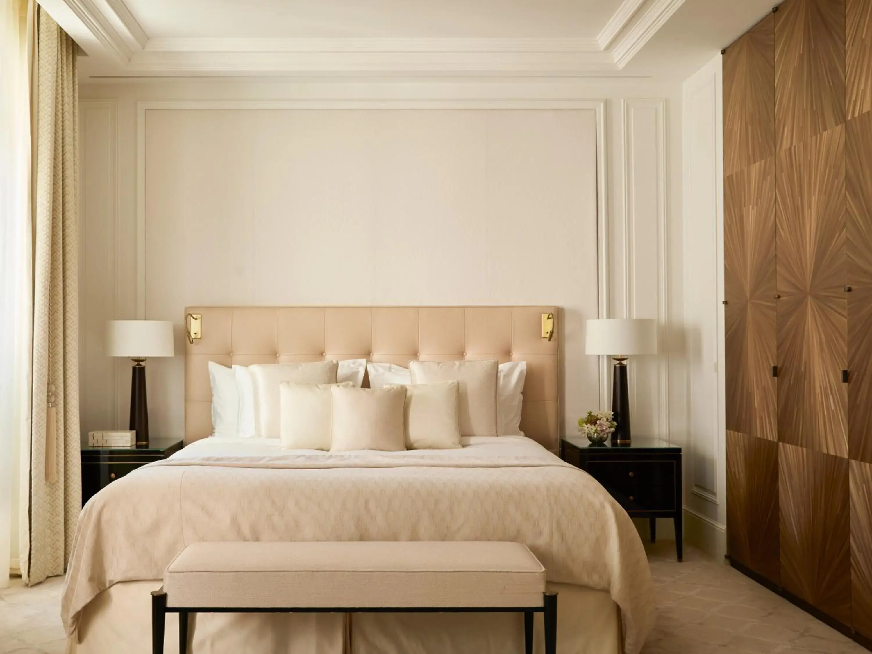 Deluxe Suite in The Woodward - Auberge Collection Deluxe Suite in The Woodward - Auberge Collection