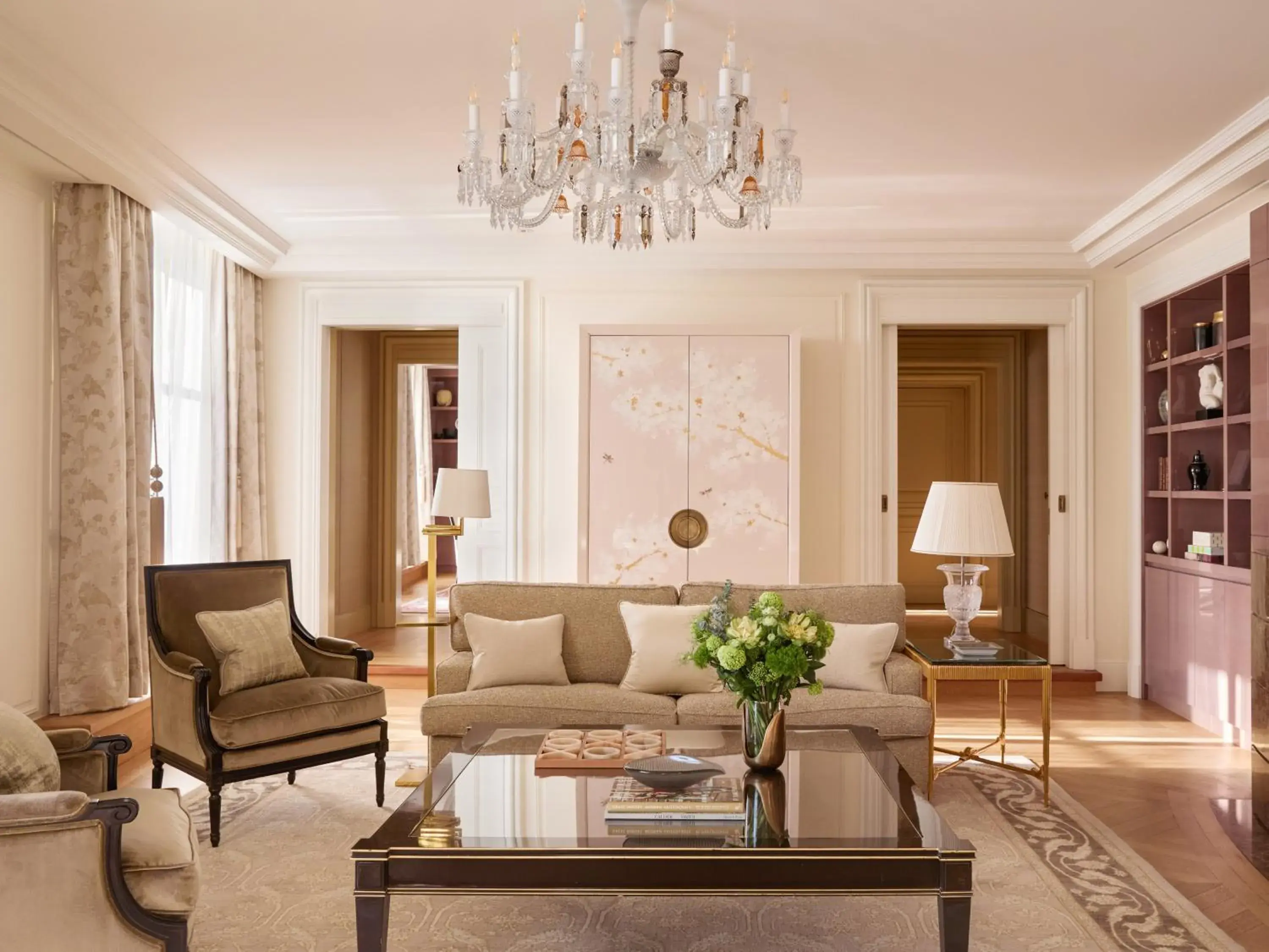 Superior Suite with Sea View in The Woodward - Auberge Collection Superior Suite with Sea View in The Woodward - Auberge Collection