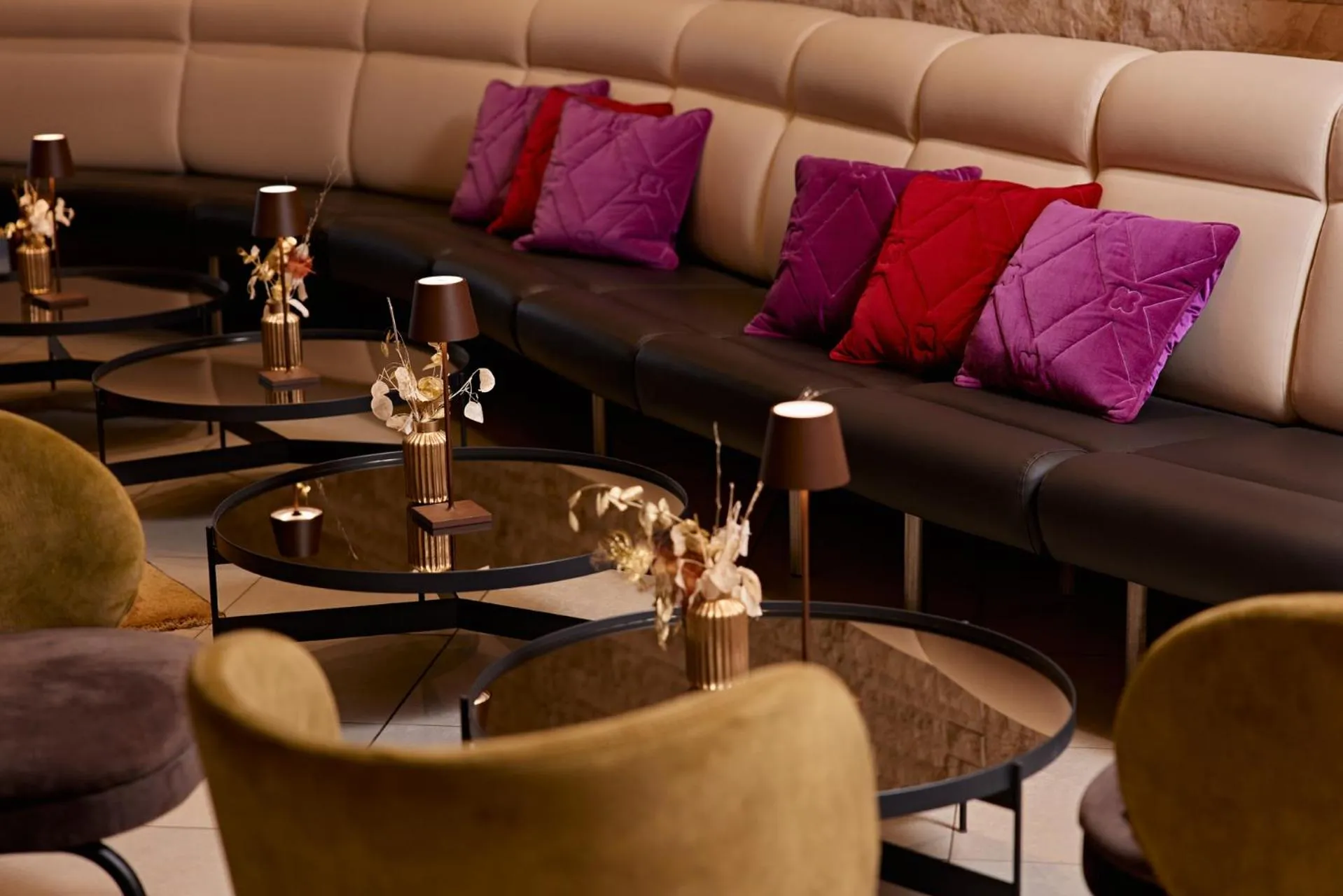 Lobby or reception in Vitalhotel der Parktherme - inkl Thermeneintritt & Sauna