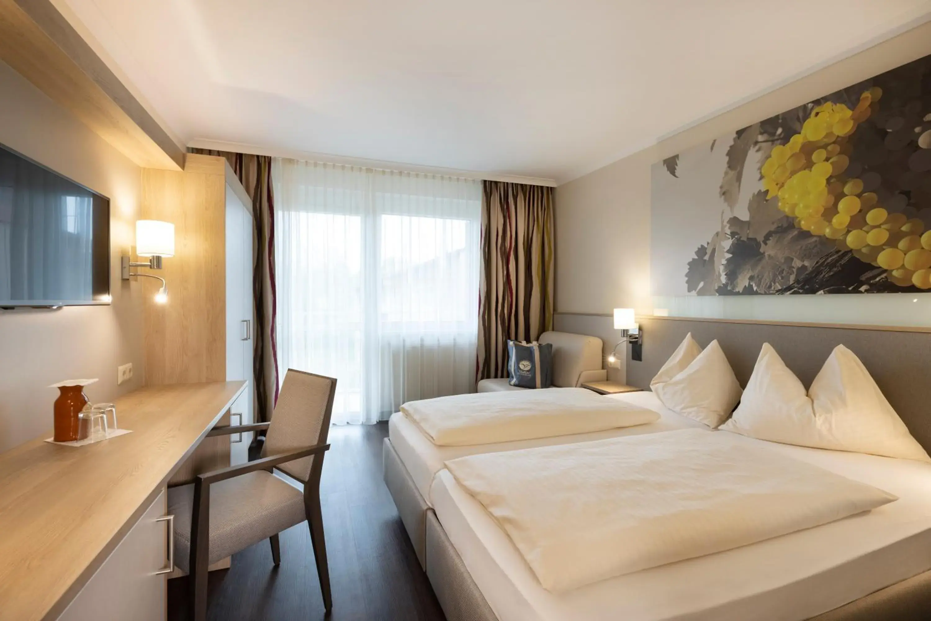 Double Room with Balcony in Vitalhotel der Parktherme - inkl Thermeneintritt & Sauna Double Room with Balcony in Vitalhotel der Parktherme - inkl Thermeneintritt & Sauna