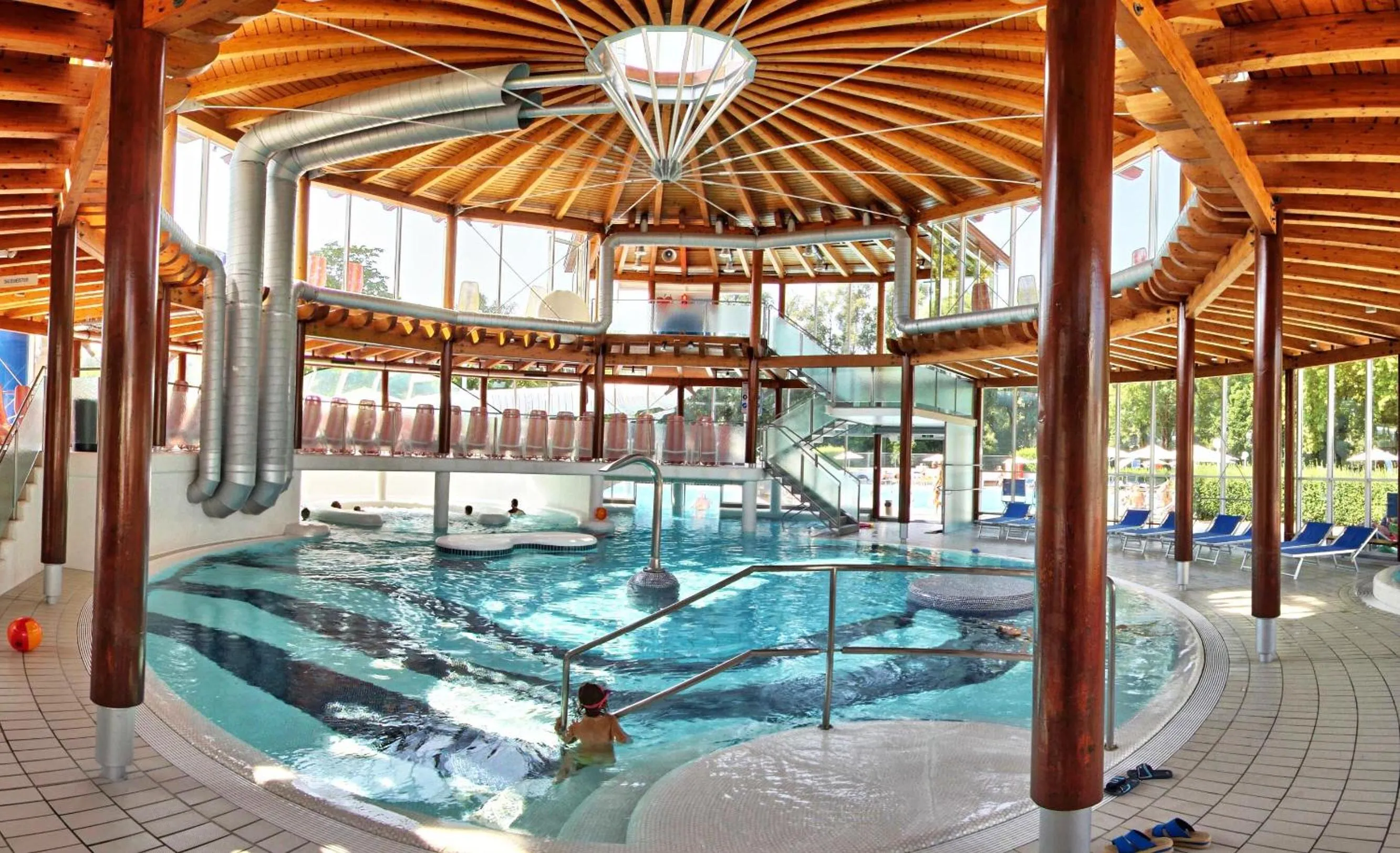Swimming pool in Vitalhotel der Parktherme - inkl Thermeneintritt & Sauna