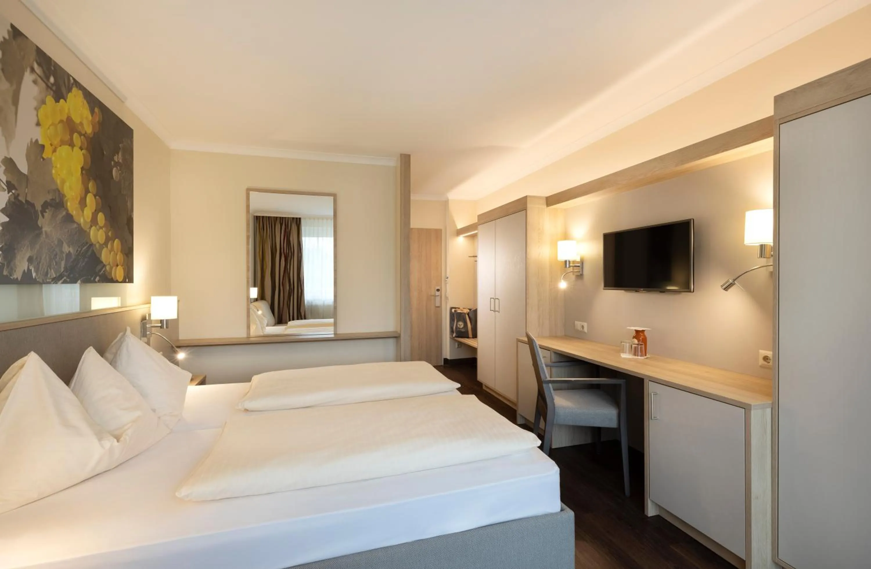 Photo of the whole room, Bed in Vitalhotel der Parktherme - inkl Thermeneintritt & Sauna