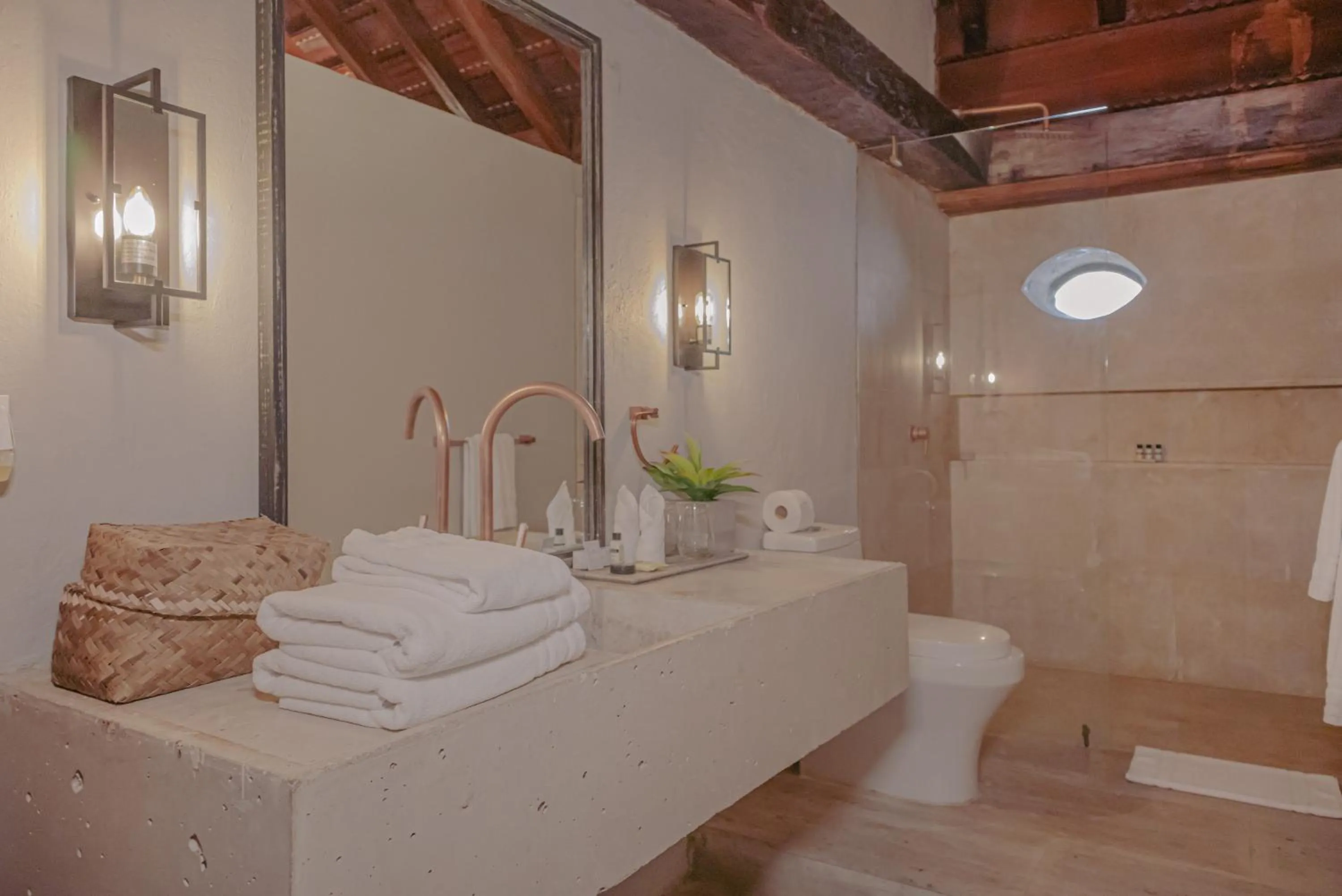 Shower in Hotel Casa Don Luis by Faranda Boutique, a member of Radisson Individuals