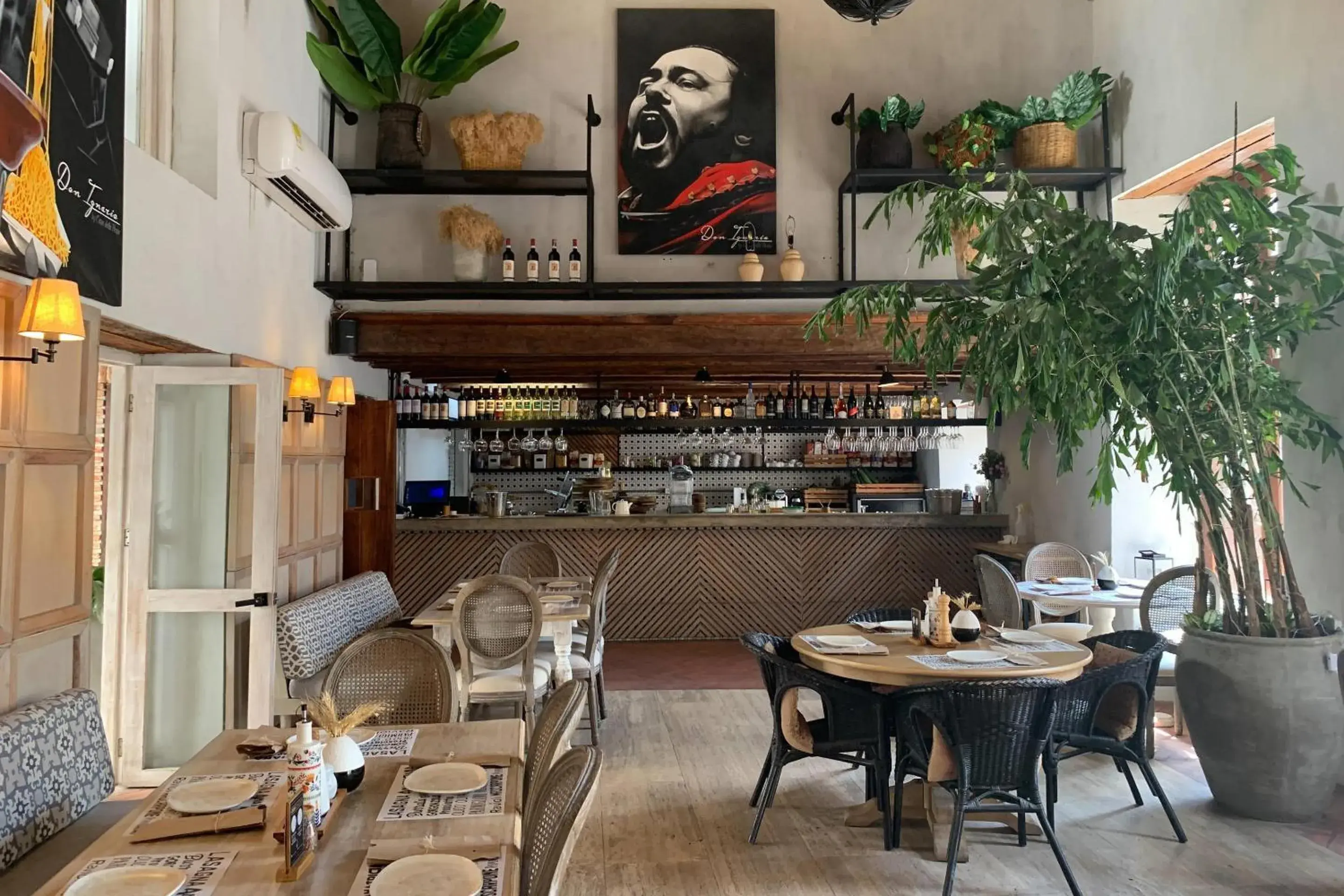 Restaurant/places to eat in Hotel Casa Don Luis by Faranda Boutique, a member of Radisson Individuals Restaurant/places to eat in Hotel Casa Don Luis by Faranda Boutique, a member of Radisson Individuals