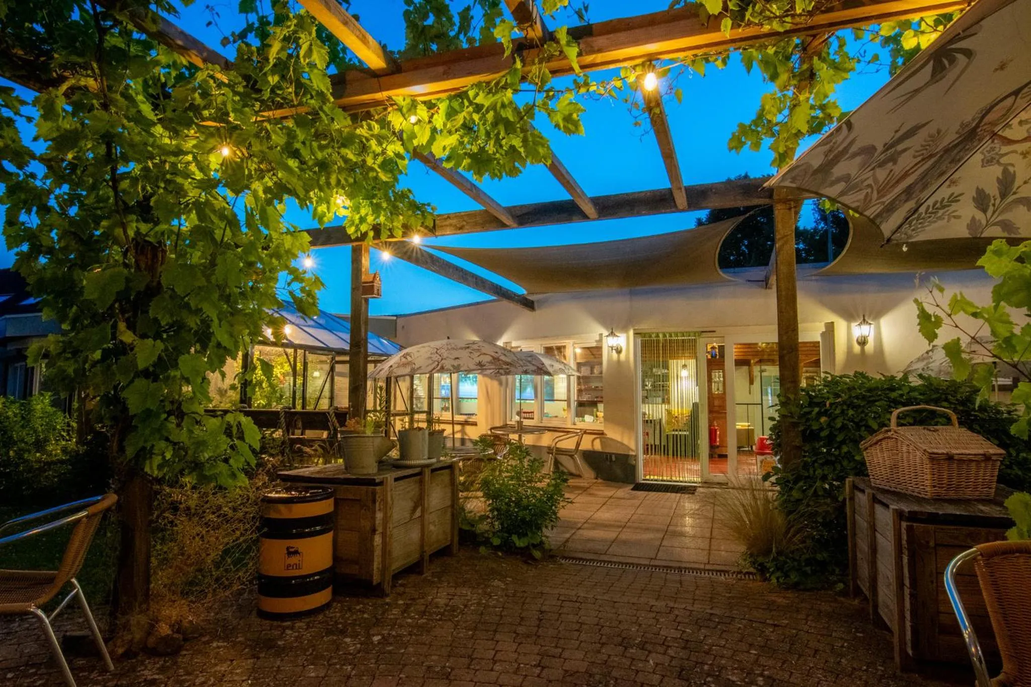 Garden view in B&B Katoo