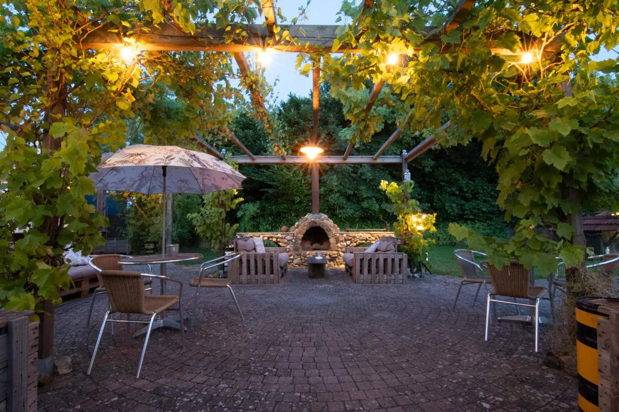 Garden view in B&B Katoo