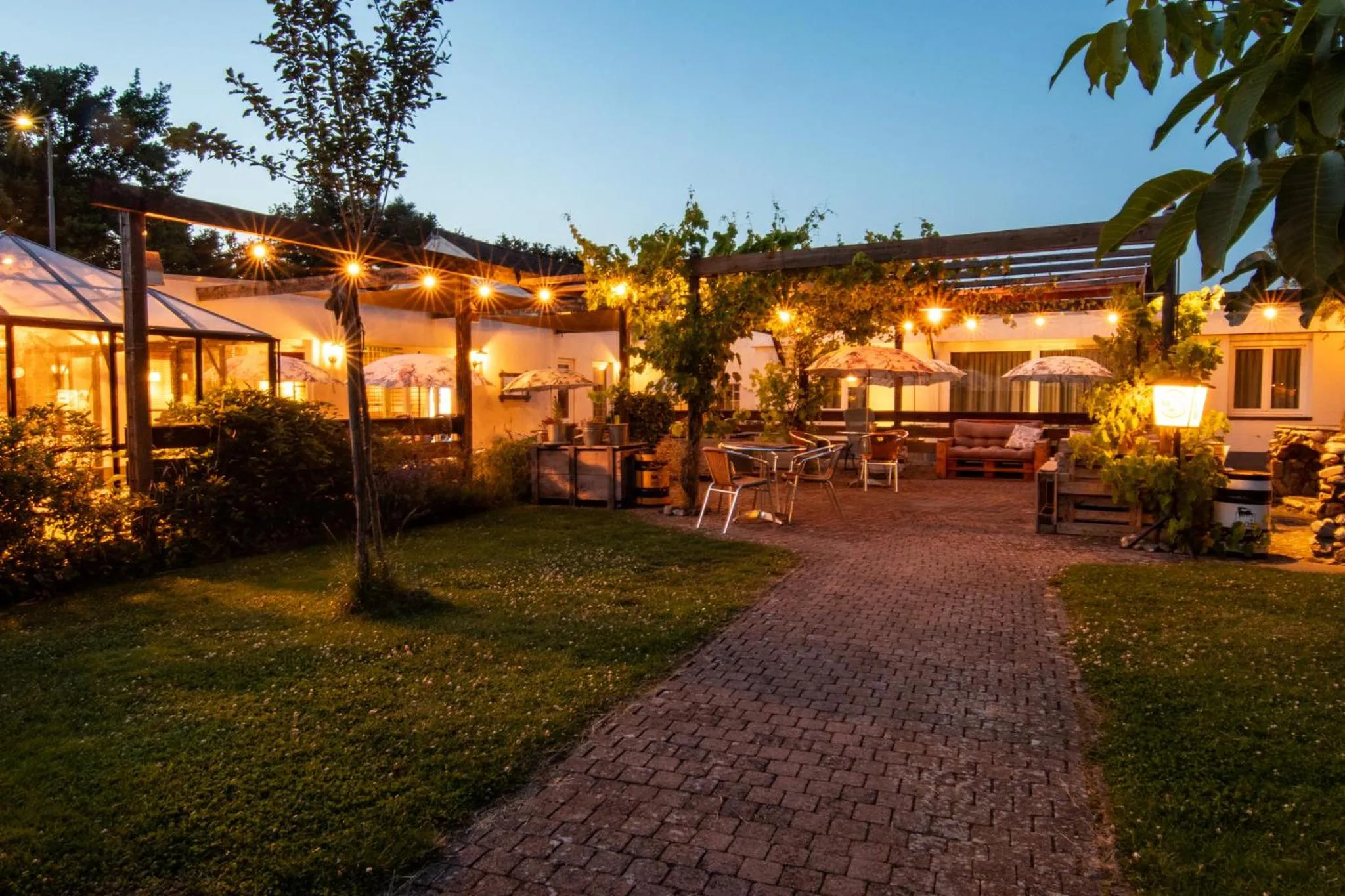 Property building in B&B Katoo